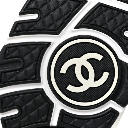 Chanel Mesh Suede Calfskin Grained Calfskin Womens CC Sneakers 35 White Black 7 of 10
