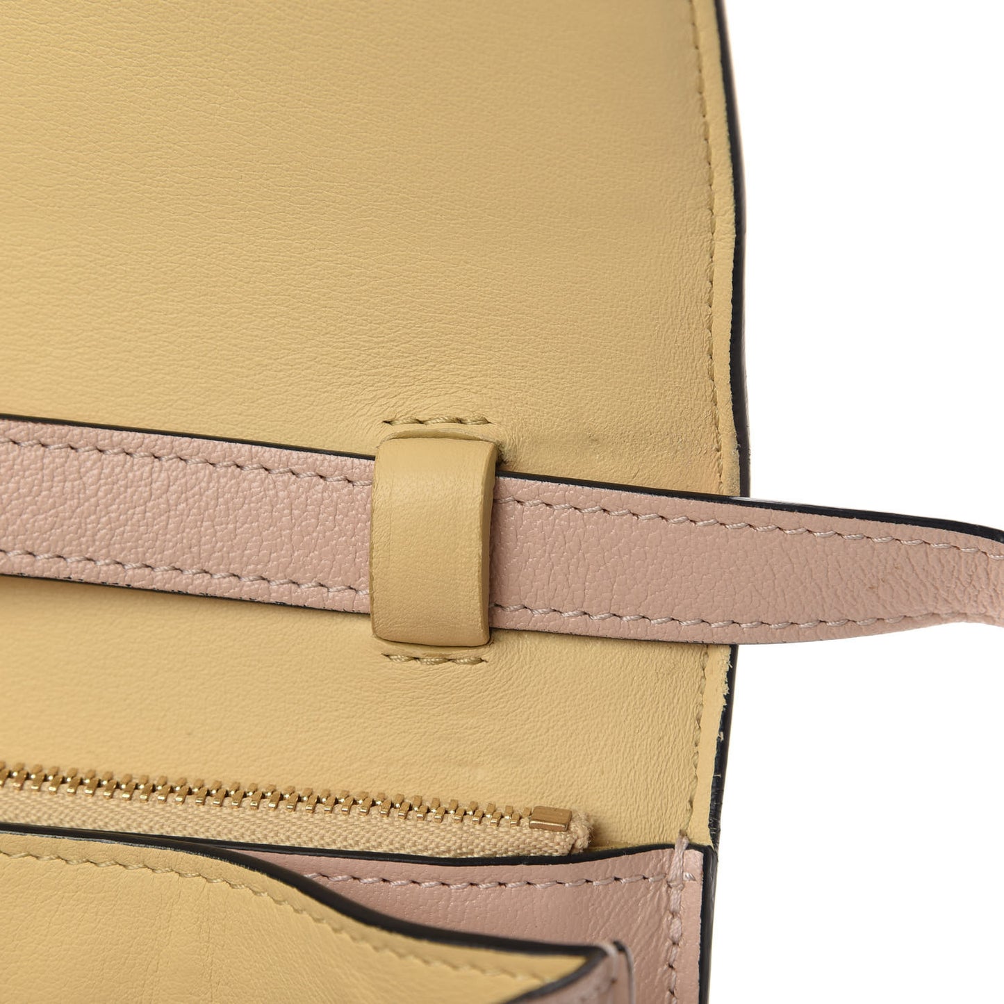 Shiny Goatskin Medium Classic Box Flap Bag Blush