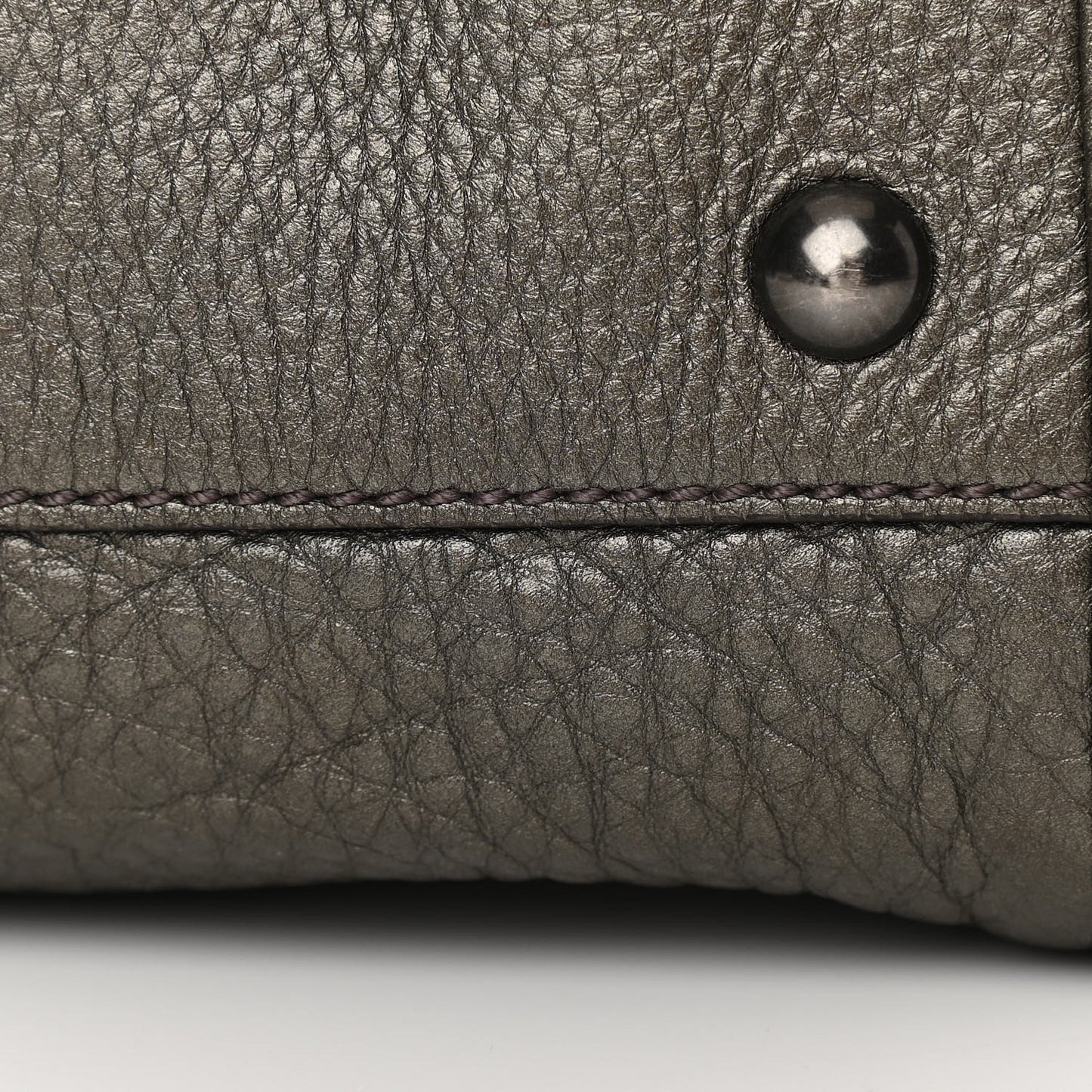 Metallic Pebbled Calfskin Medium Soho Shoulder Bag Sasso