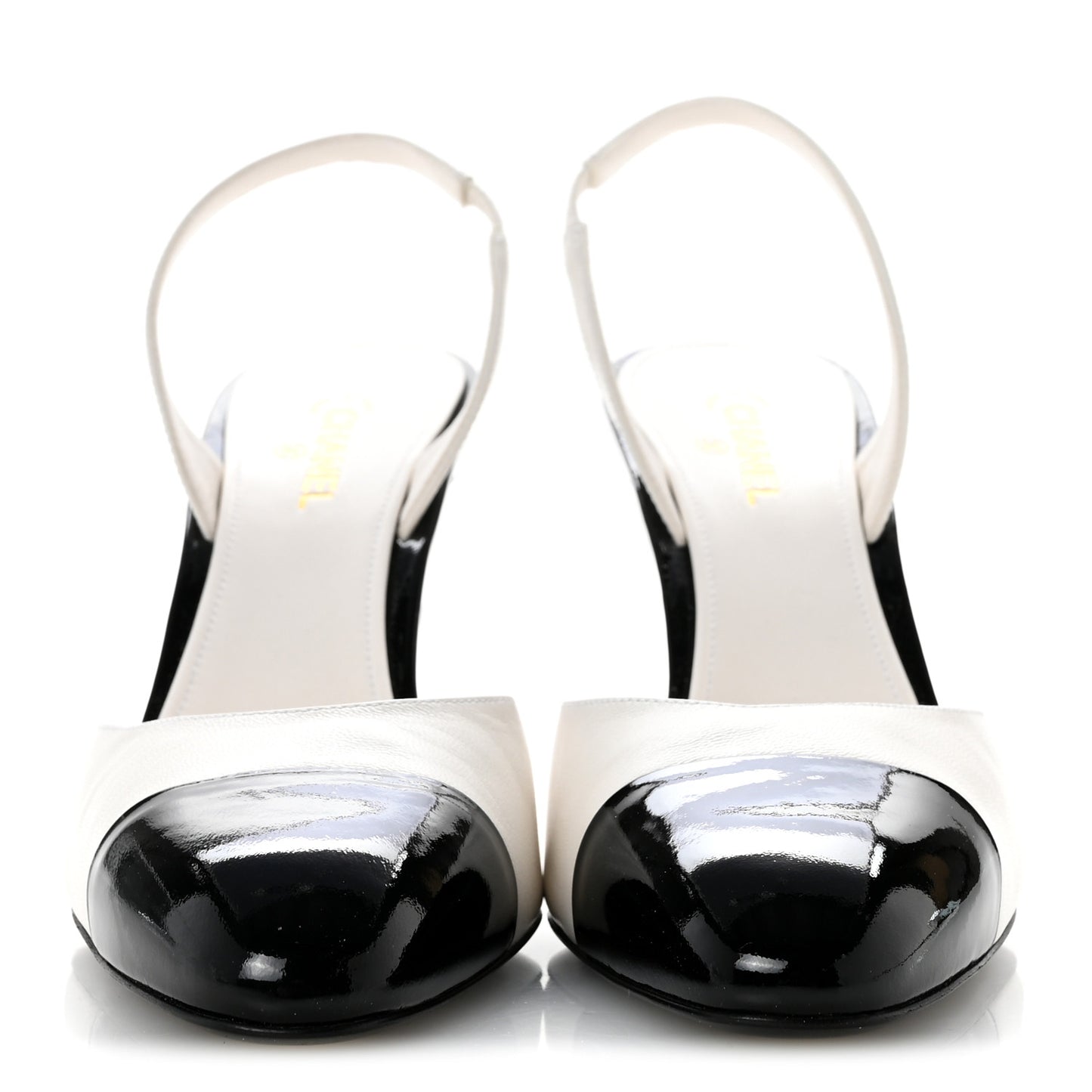 Lambskin Patent Cap Toe CC Apple Slingback Pumps 41 White Black
