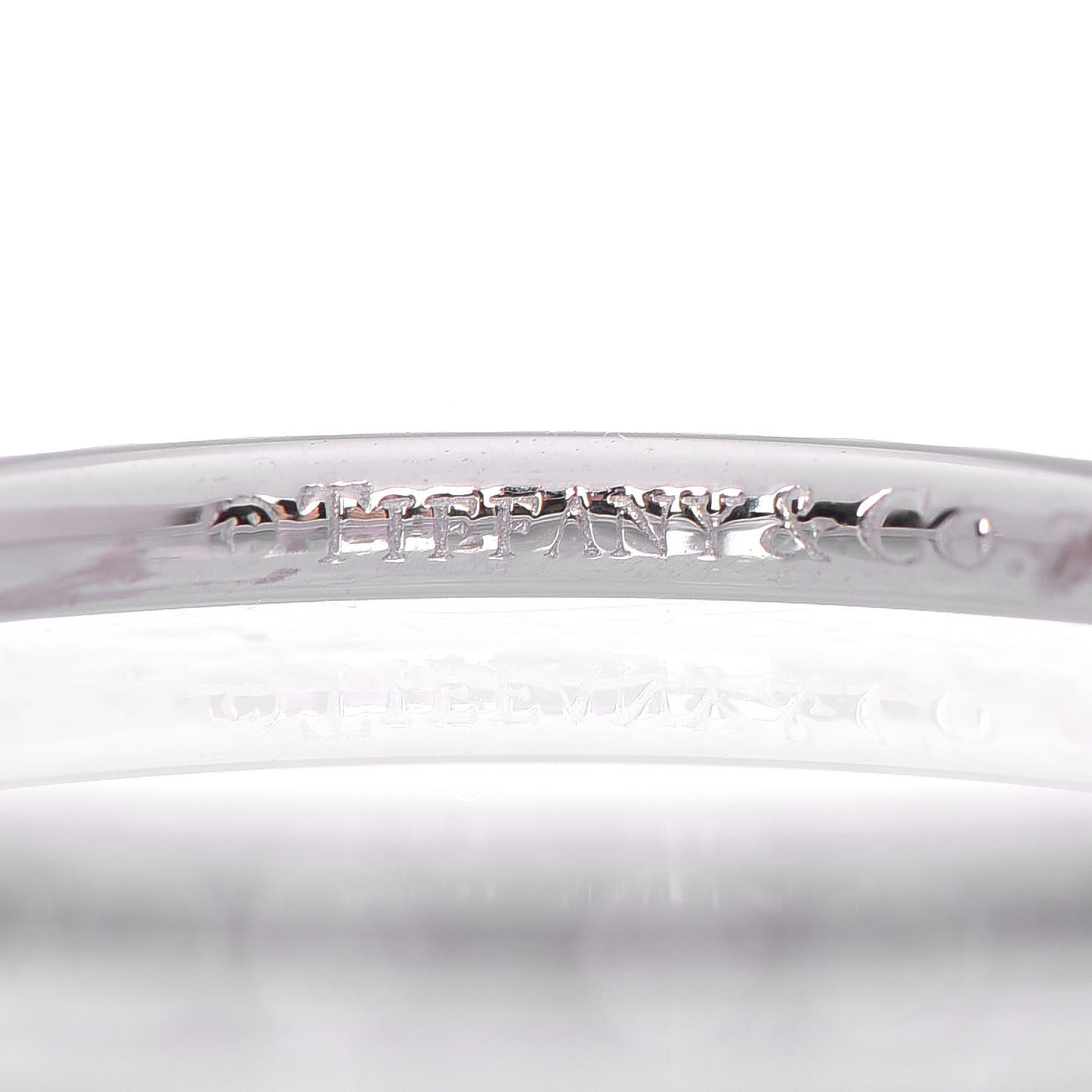 18K White Gold Iolite Metro Single Row Ring 56 7.5