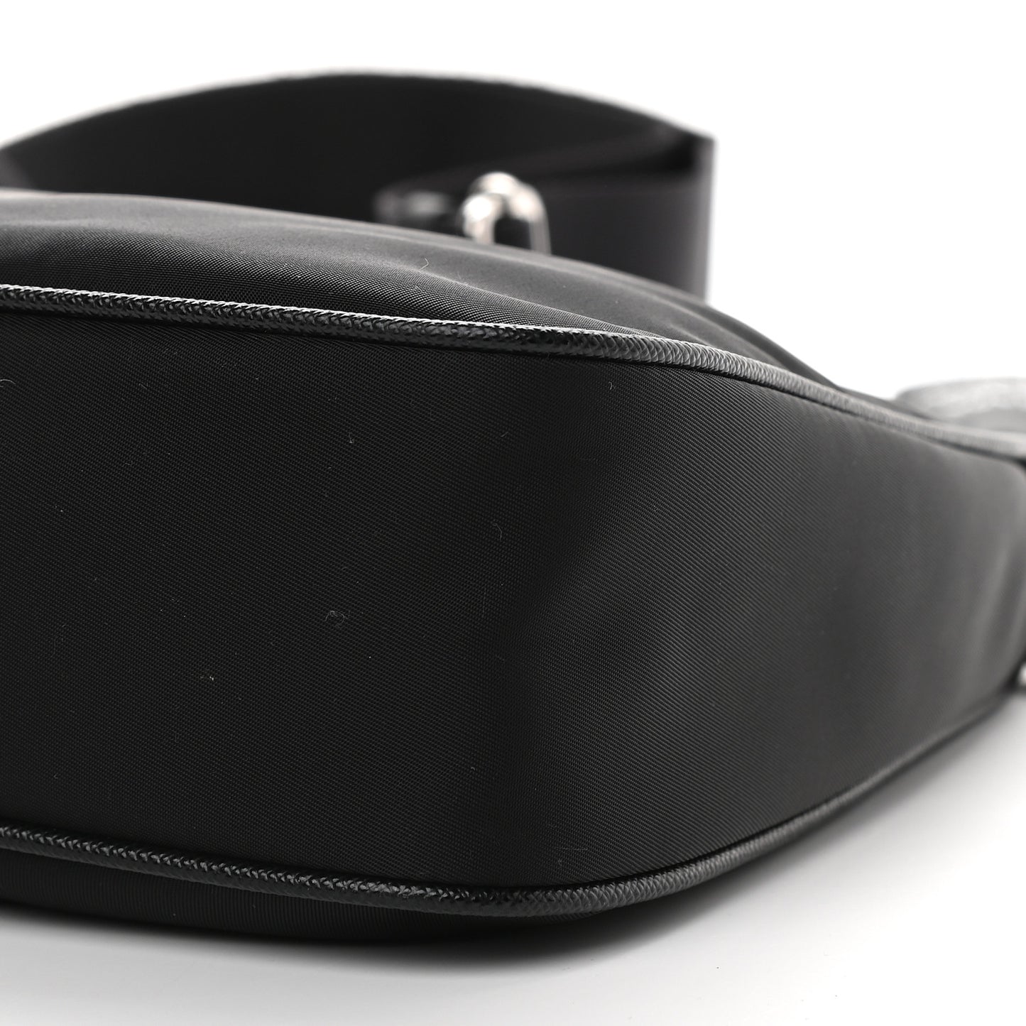 Nylon Re-Edition 2005 Shoulder Bag Black