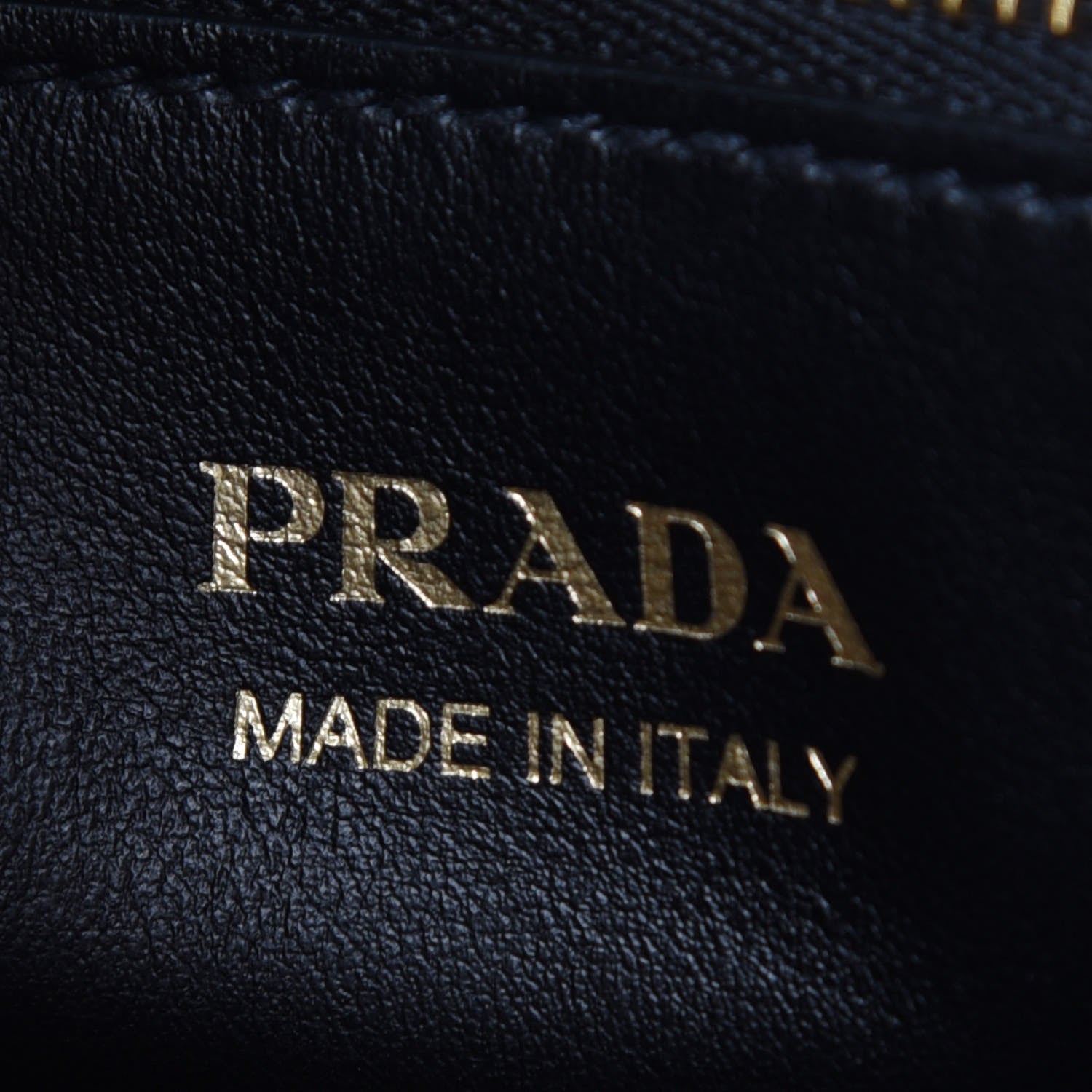 Prada Saffiano Cuir Calfskin Large Monochrome Top Handle Tote Black 7 of 8