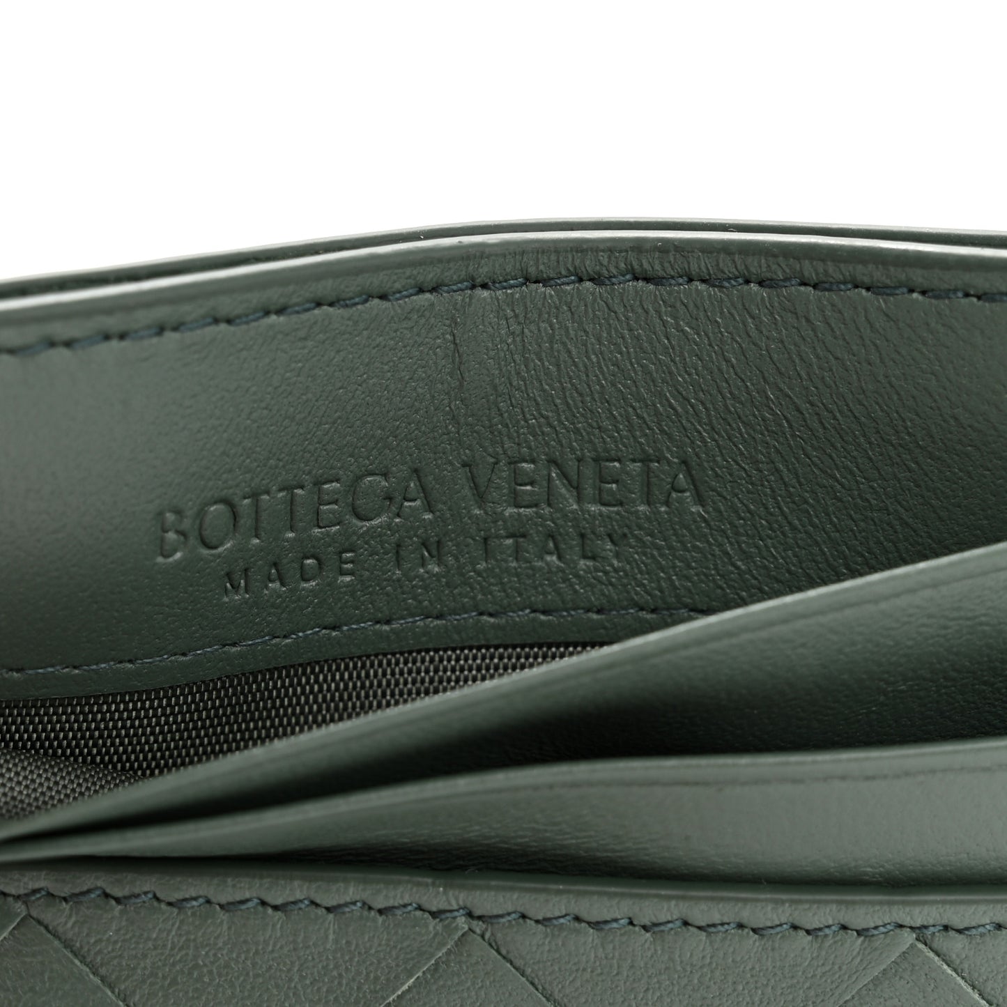 Nappa Intrecciato Card Holder Aloe