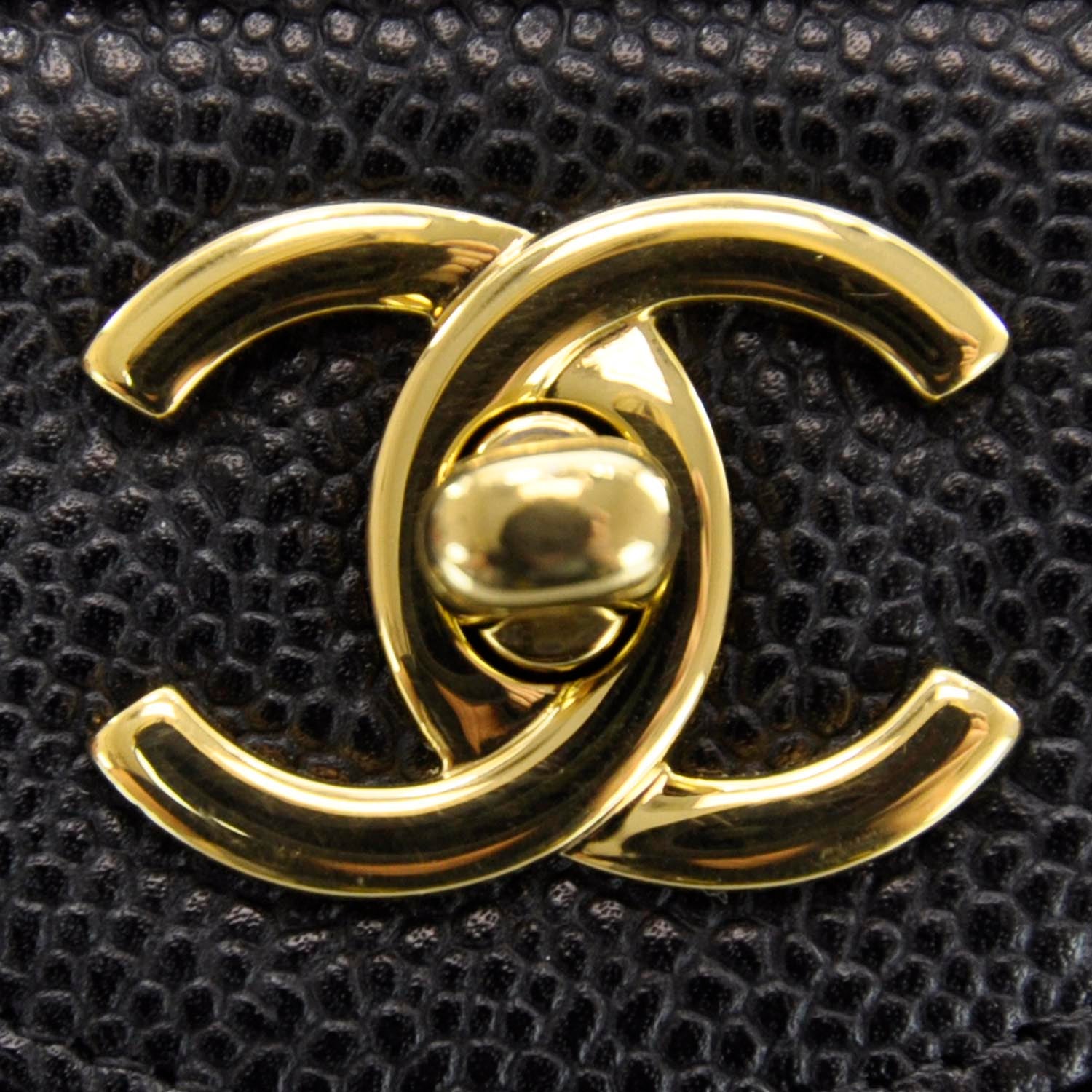Chanel Caviar Jumbo Single Flap Black 5 of 11