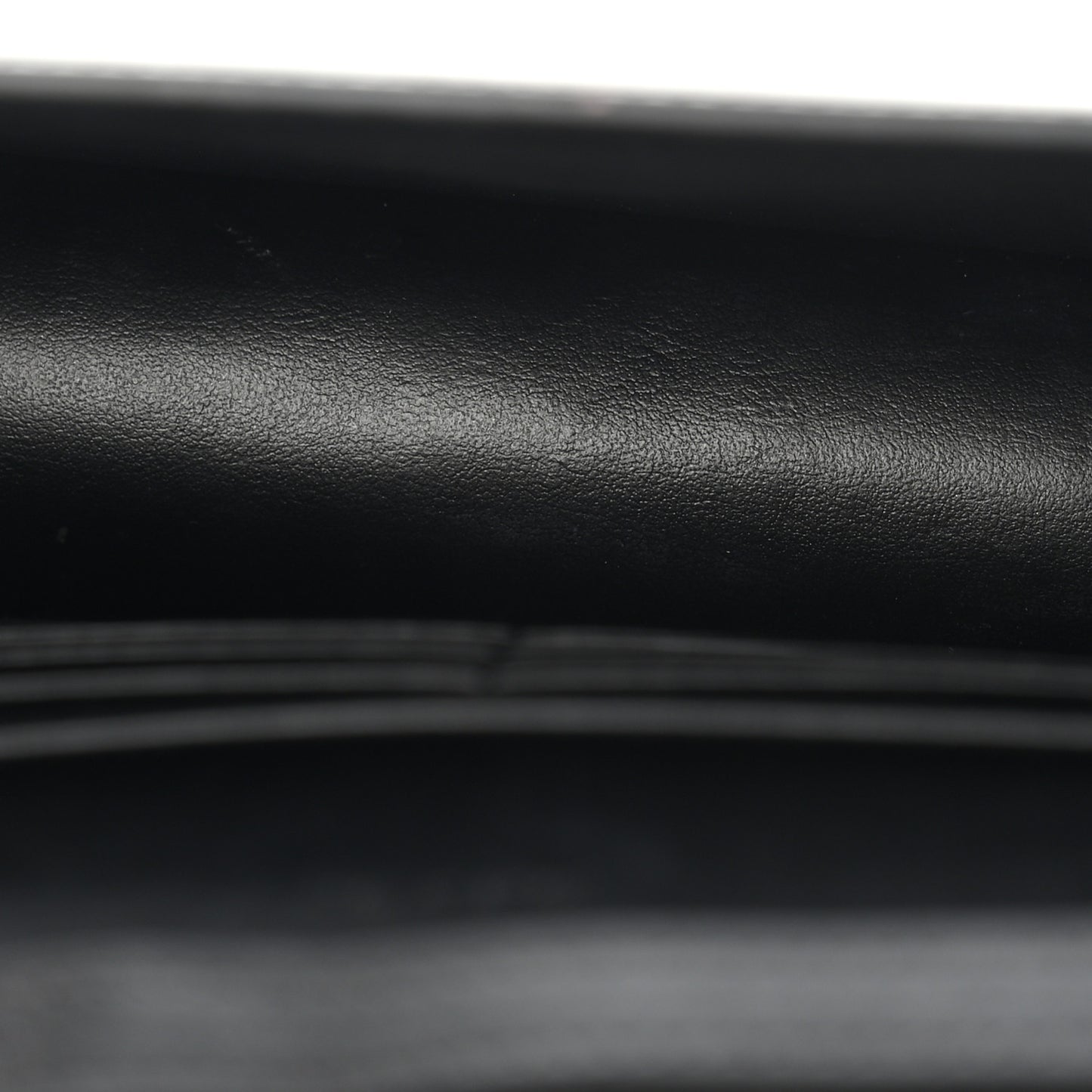 Shiny Calfskin Triomphe Margo Wallet on Chain Black