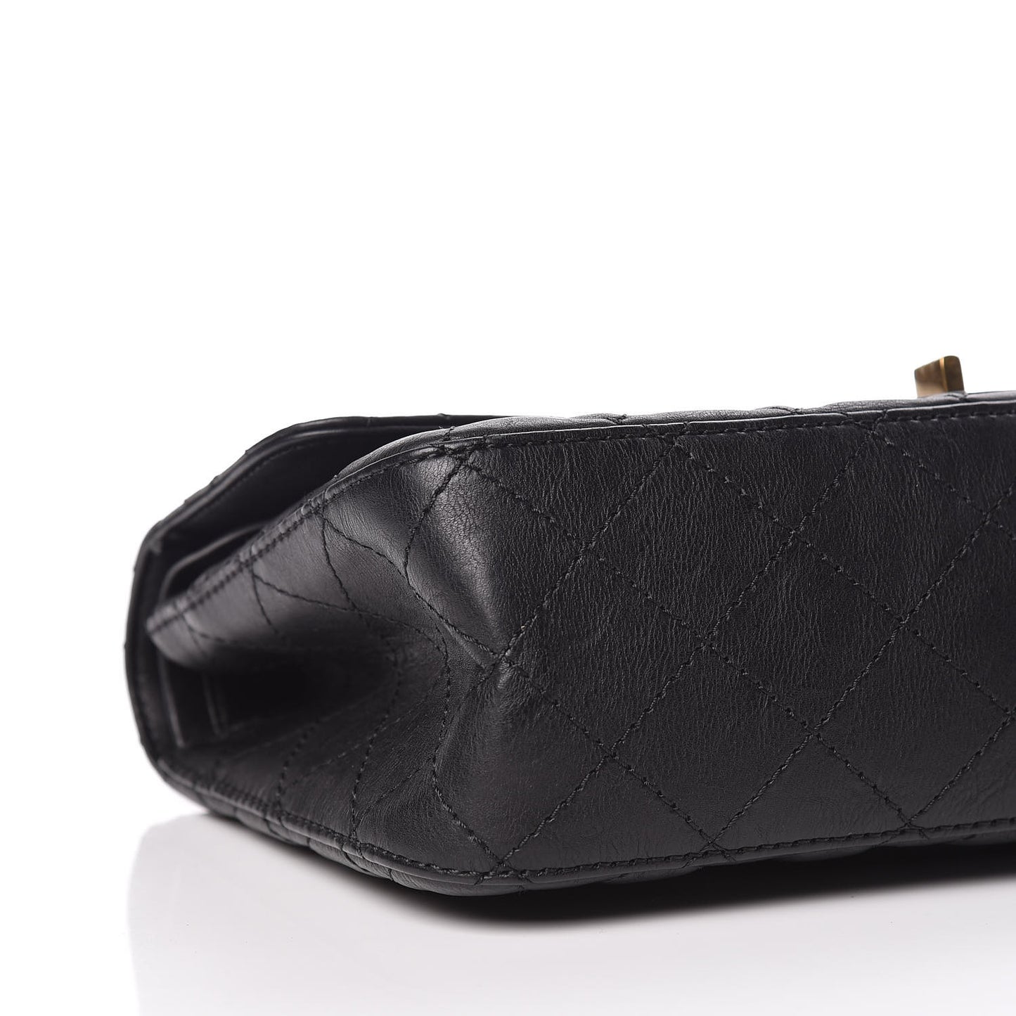 Crumpled Calfskin Quilted 2.55 Reissue 226 Flap Black