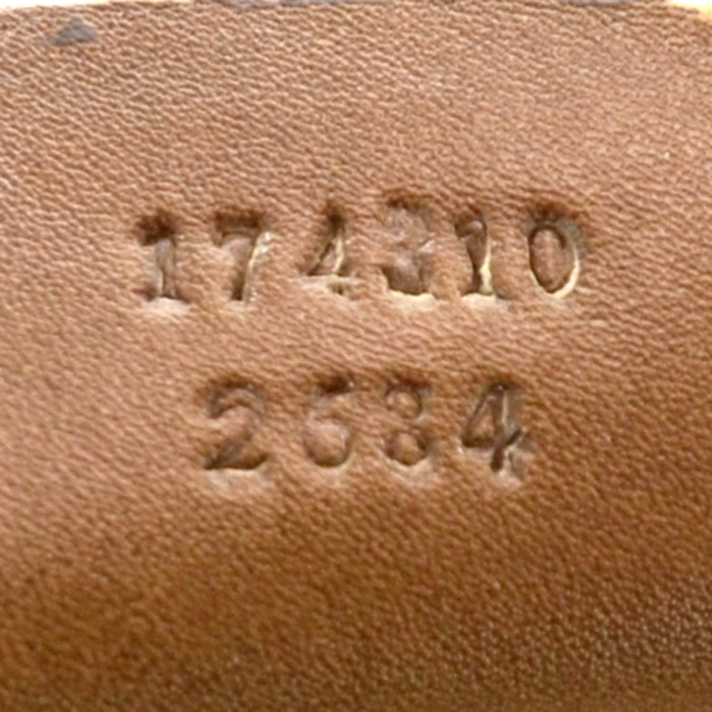 Monogram Oversized Pelham