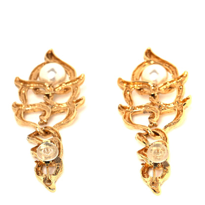 Chanel Chain Link Pearl CC Clip On Earrings Gold 3 of 4