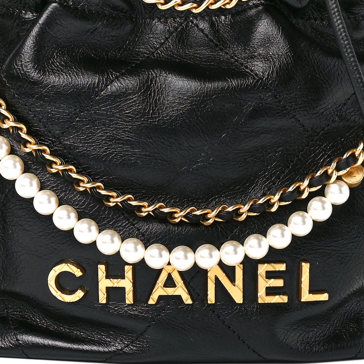 Shiny Crumpled Calfskin Quilted Pearl Mini Chanel 22 Black