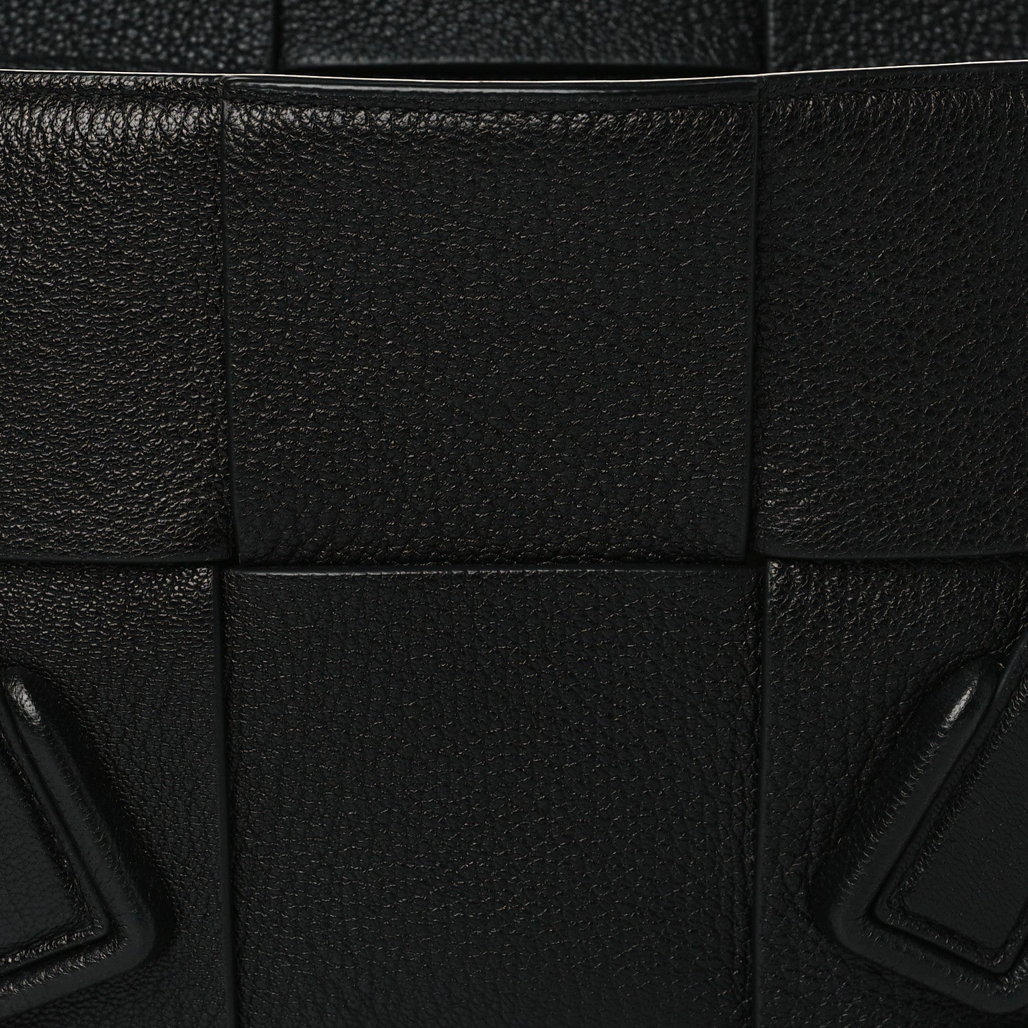 Bottega Veneta Grained Calfskin Maxi Intrecciato Medium Arco Black 7 of 9