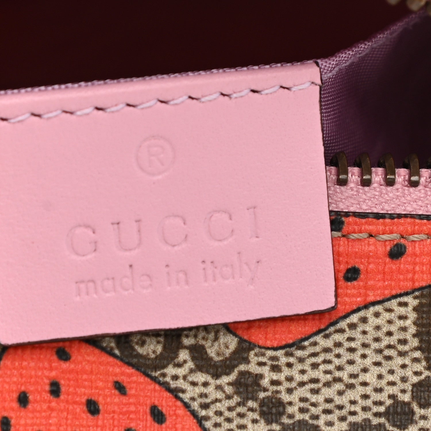 Gucci GG Supreme Monogram Strawberry Cosmetic Case 6 of 8