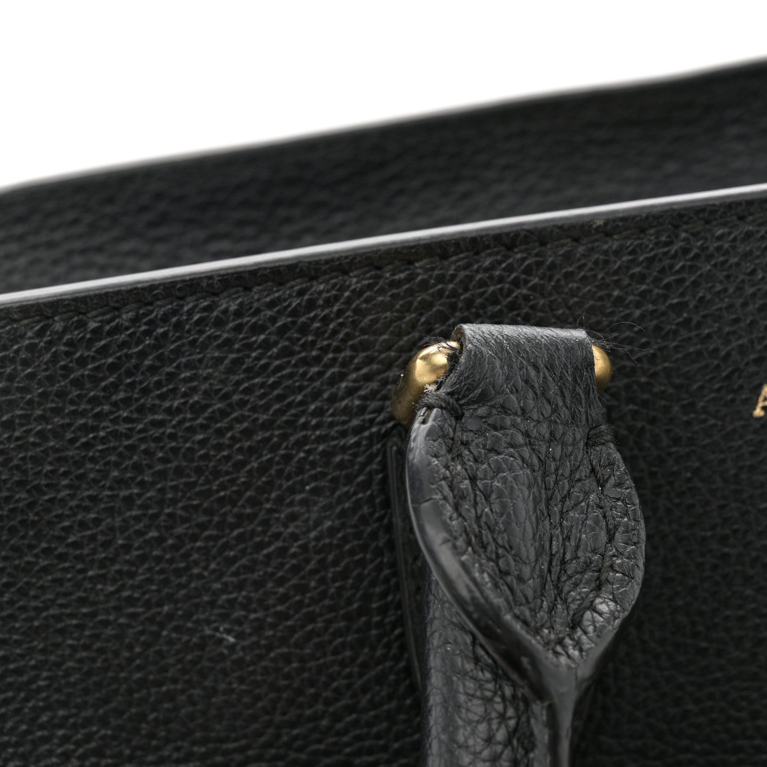 Alexander McQueen Pebbled Calfskin Small Skull Padlock Zip Around Tote Black 14 of 19
