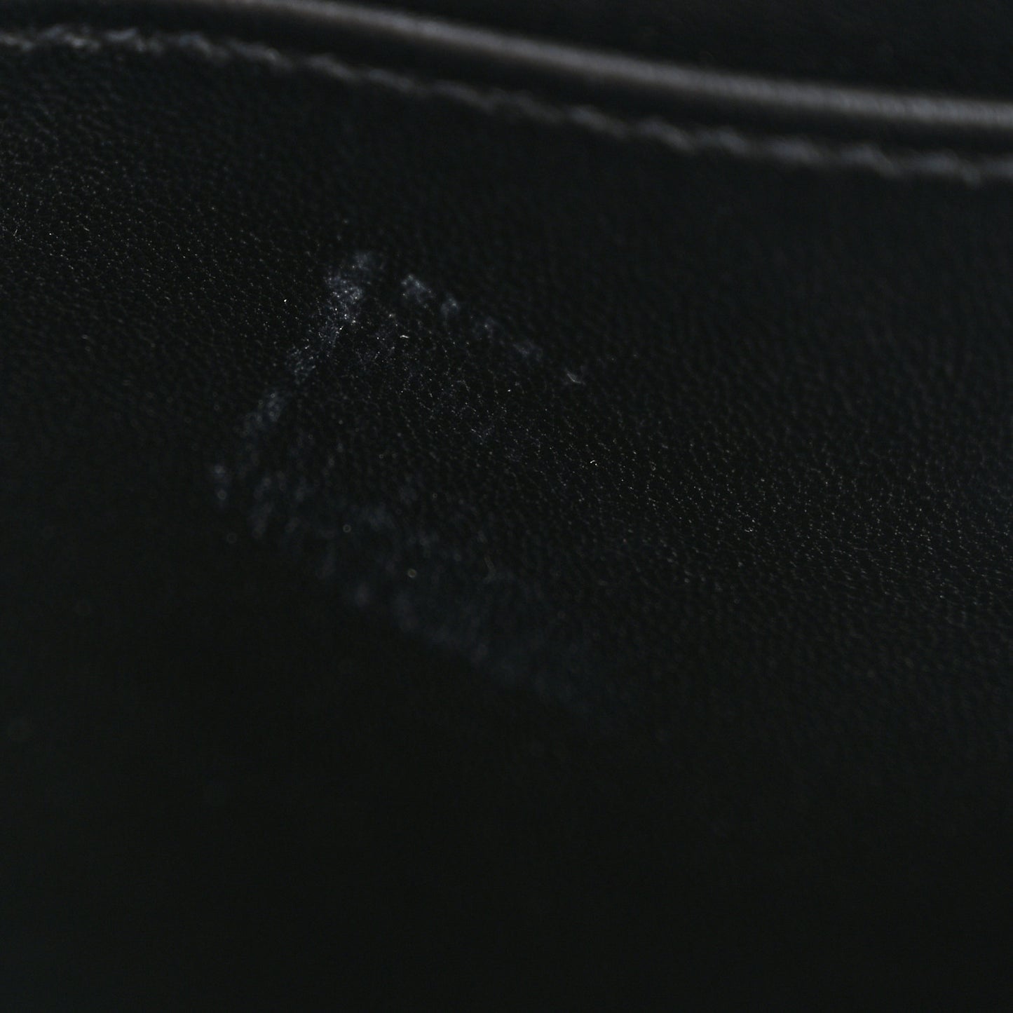 Epsom Constance 18 Black