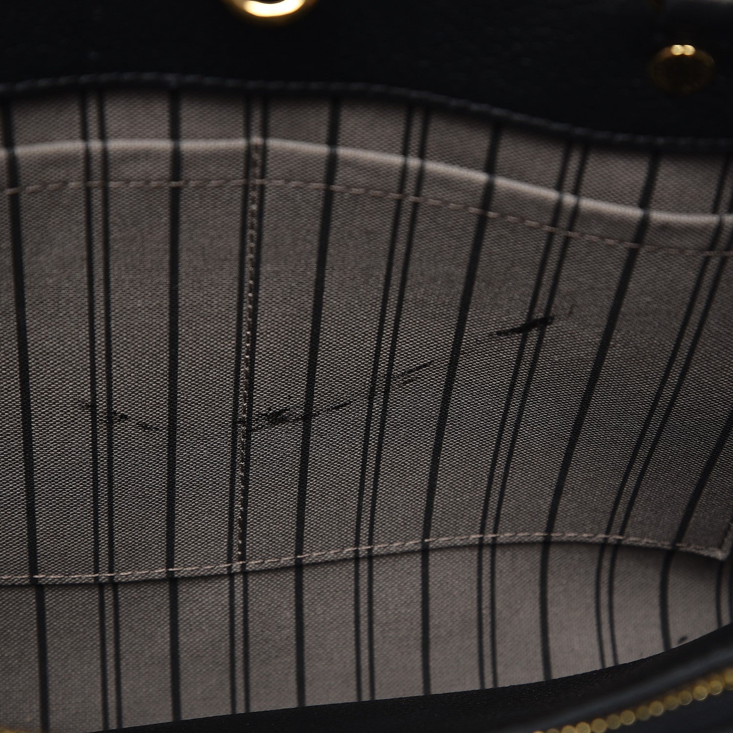 Louis Vuitton Empreinte Montaigne MM Black 15 of 15