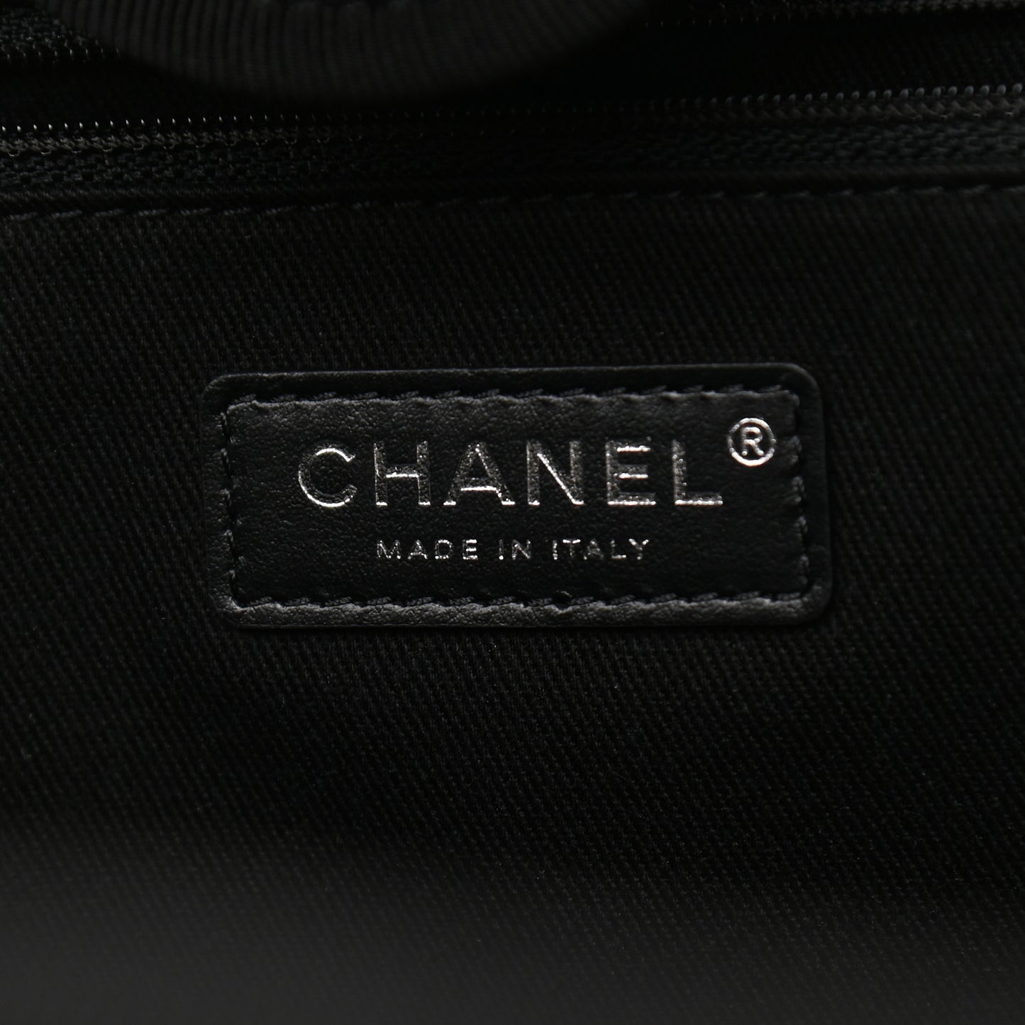 Mixed Fibers Calfskin Medium Deauville Tote Black