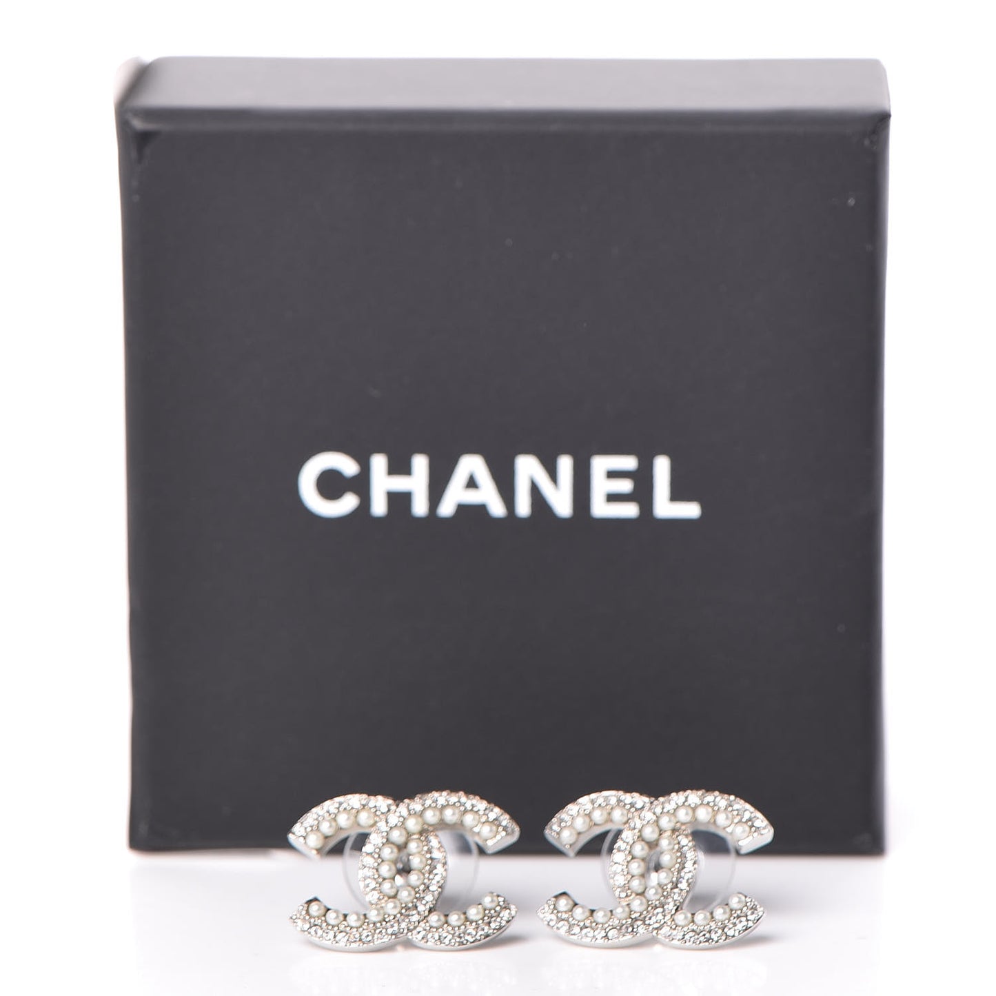 Pearl Crystal CC Snow Palace Earrings Silver