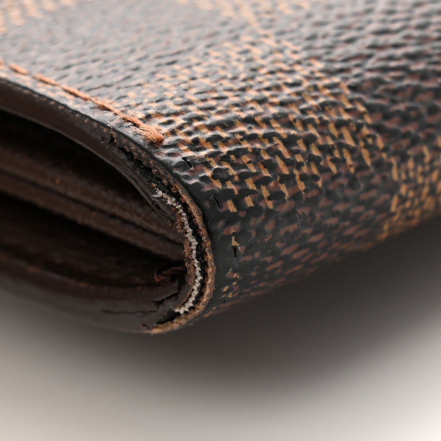 Damier Ebene Sarah Wallet