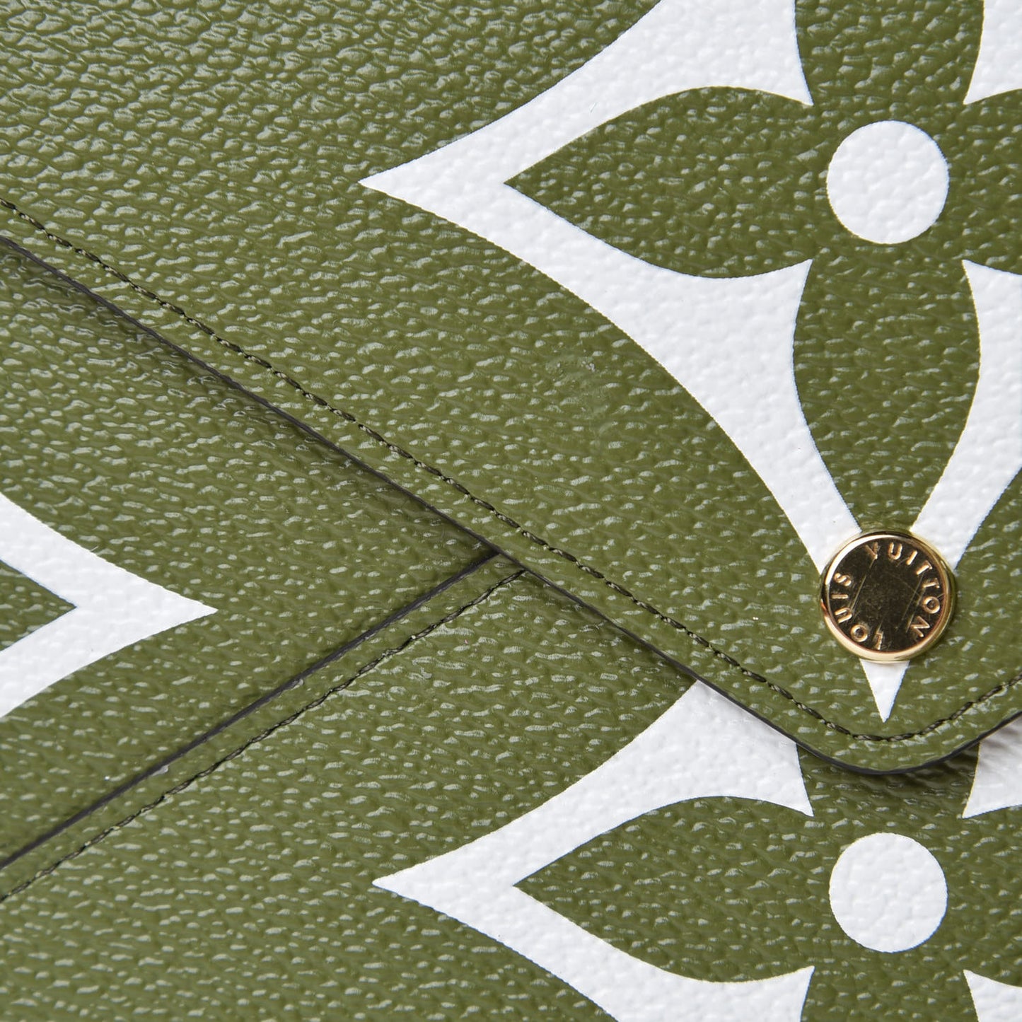 Monogram Giant Kirigami Pochette Set