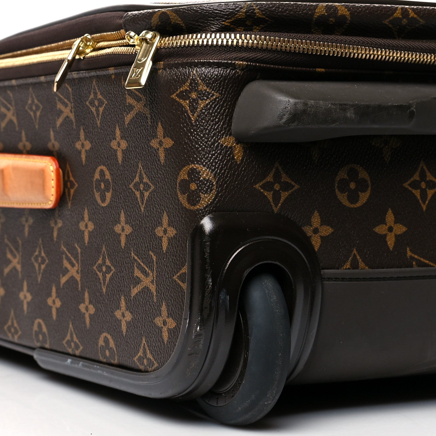 Louis Vuitton Monogram Pegase 55 Business 10 of 17