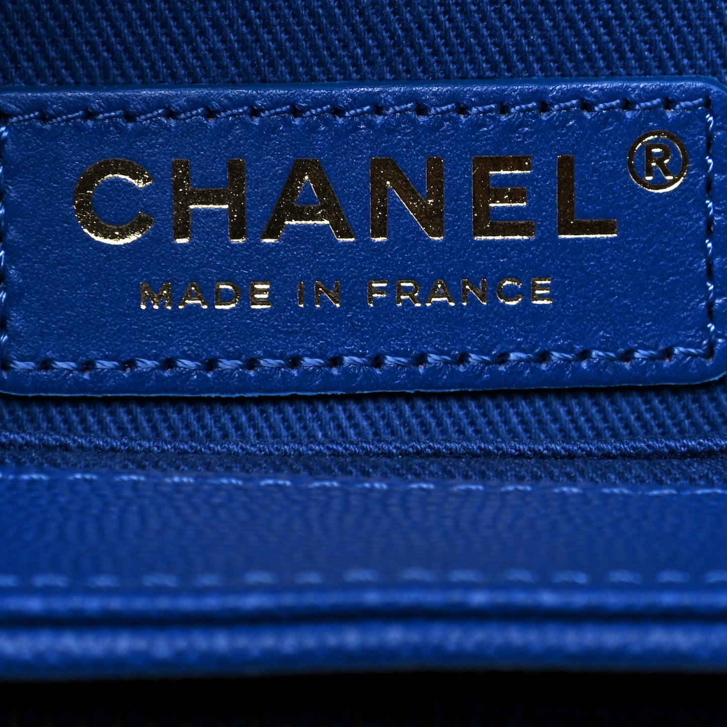Caviar Quilted Medium Business Affinity Flap Dark Blue