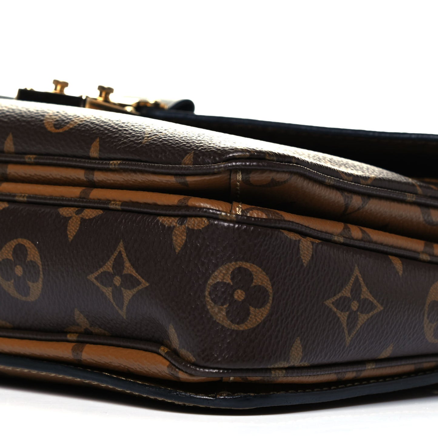 Reverse Monogram Pochette Metis
