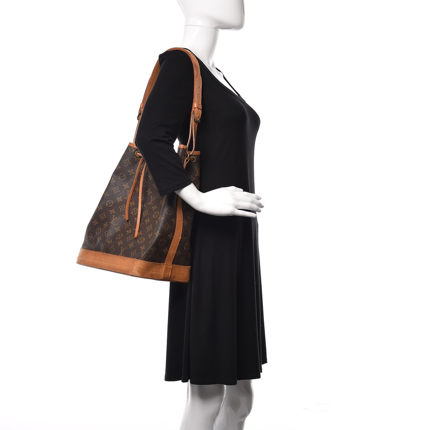 Louis Vuitton Monogram Noe 2 of 27
