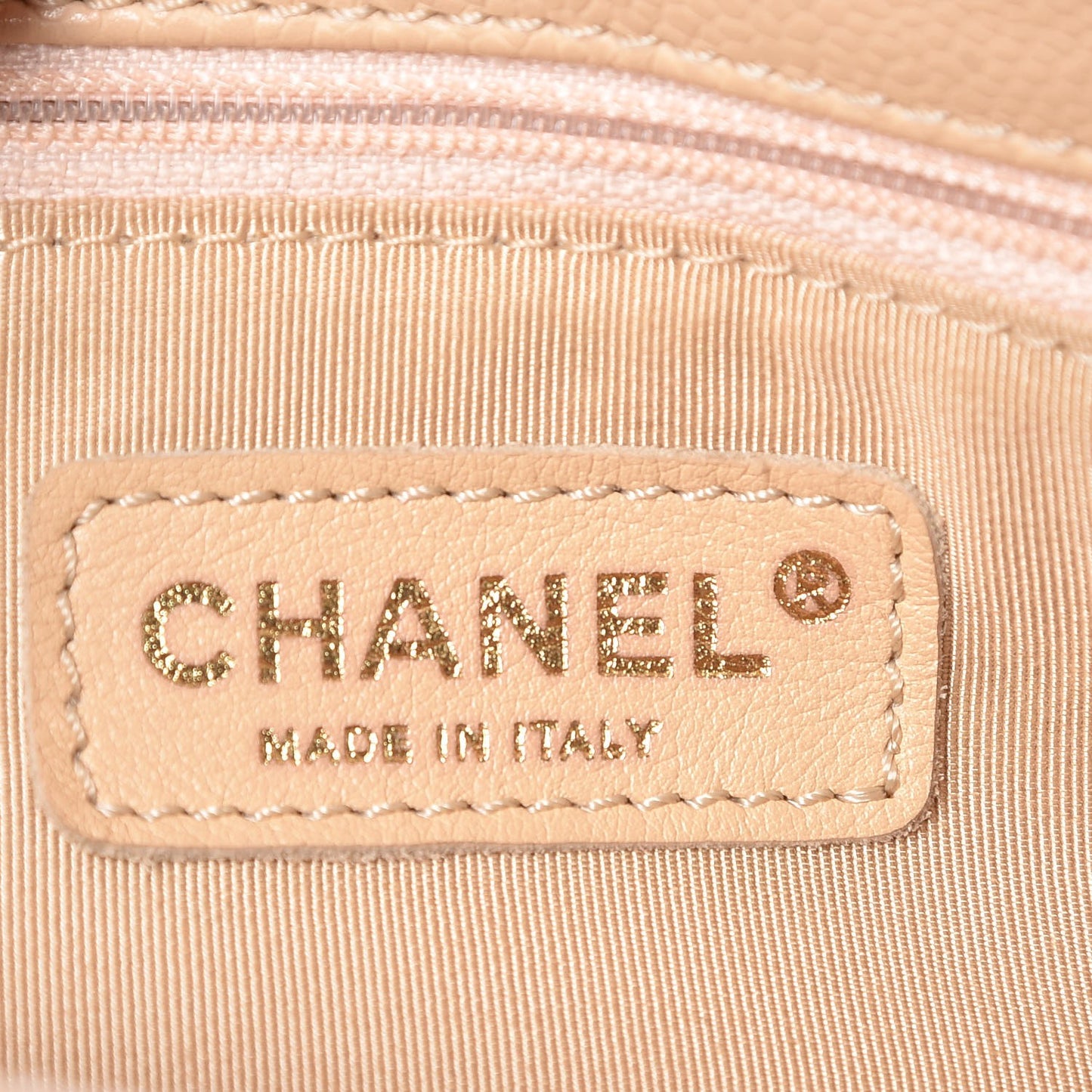 Caviar Quilted Grand Shopping Tote GST Beige Clair