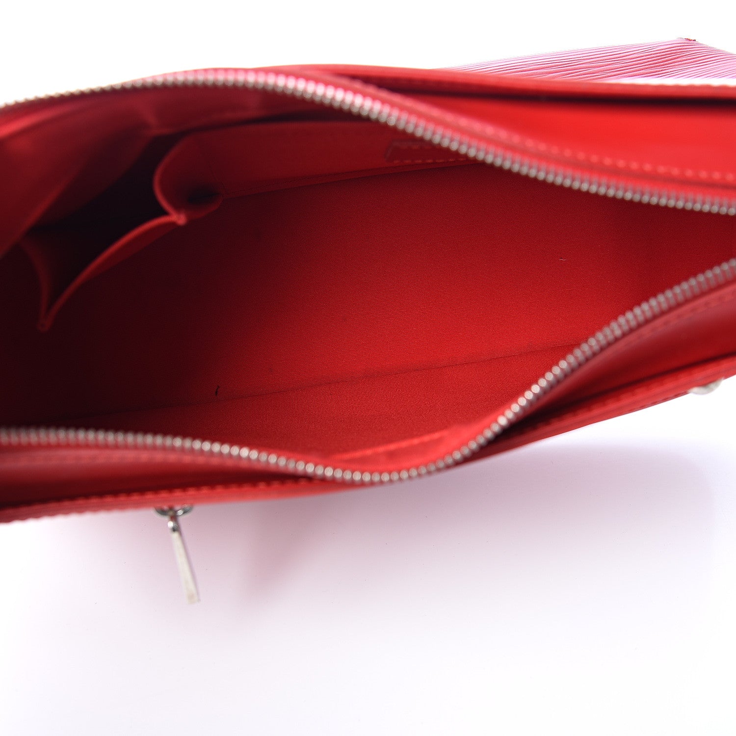 Louis Vuitton Epi Turenne PM Rouge 4 of 8