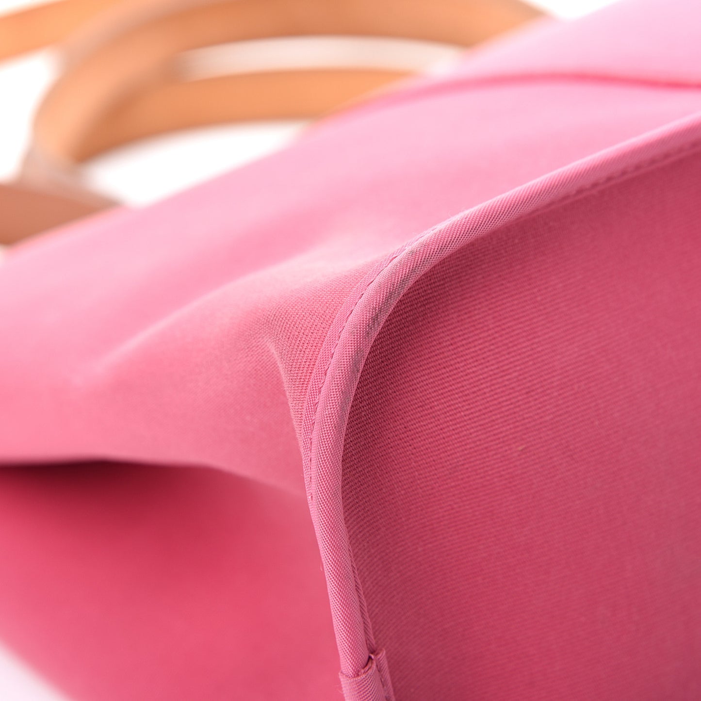 Toile Cabag 39 Rose Lipstick