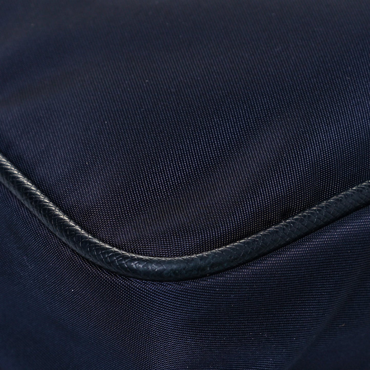 Tessuto Nylon Saffiano Flat Messenger Bag Blue
