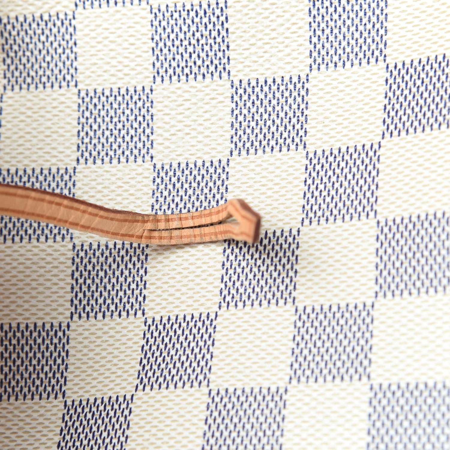 Louis Vuitton Damier Azur Artsy MM 12 of 13