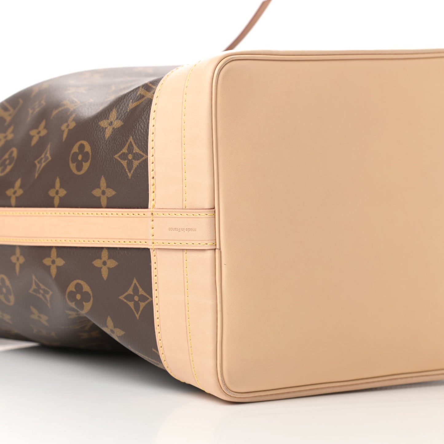 Monogram Noe