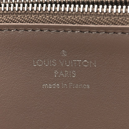 Louis Vuitton Veau Cachemire Comete Wallet Magnolia 6 of 6