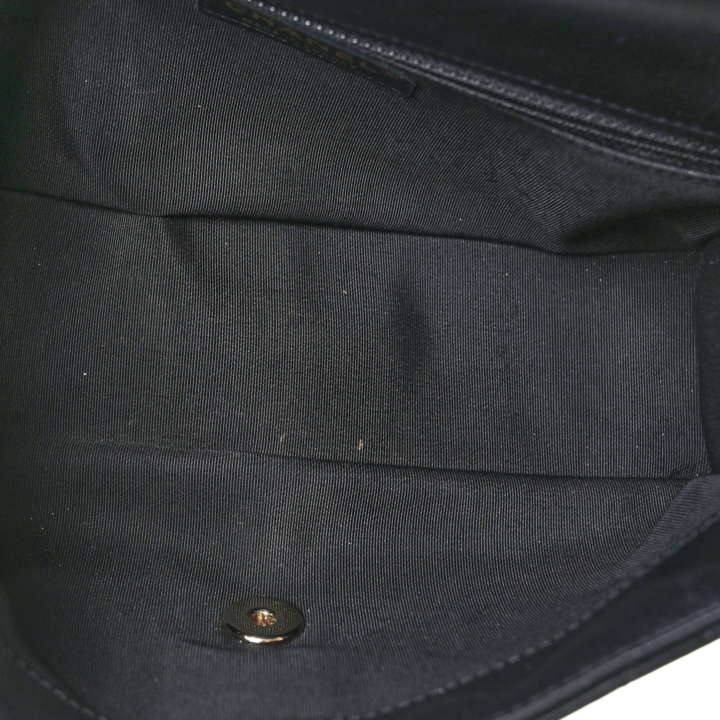 Crumpled Calfskin Medium Chain All Over Flap Black
