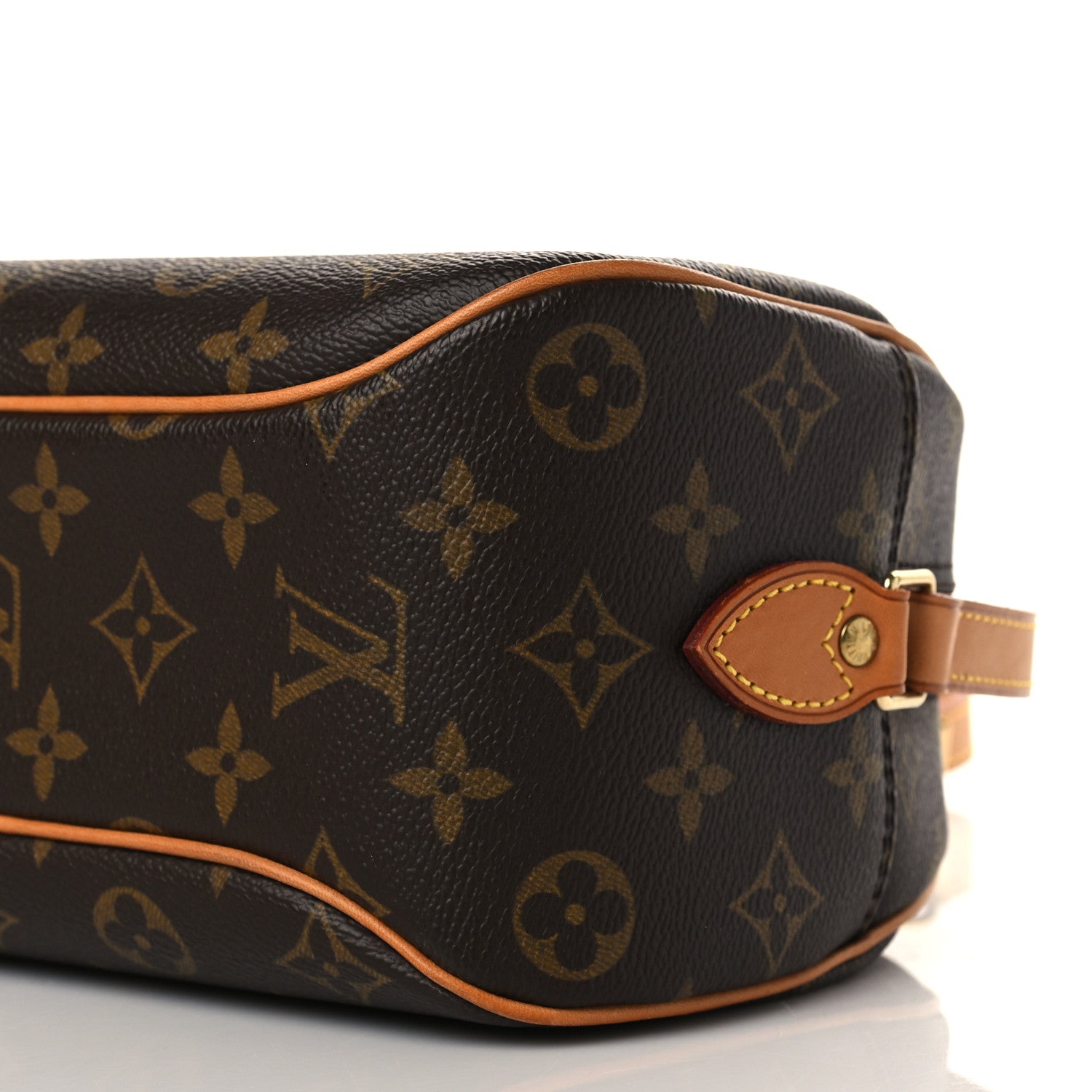 Louis Vuitton Monogram Blois 8 of 8