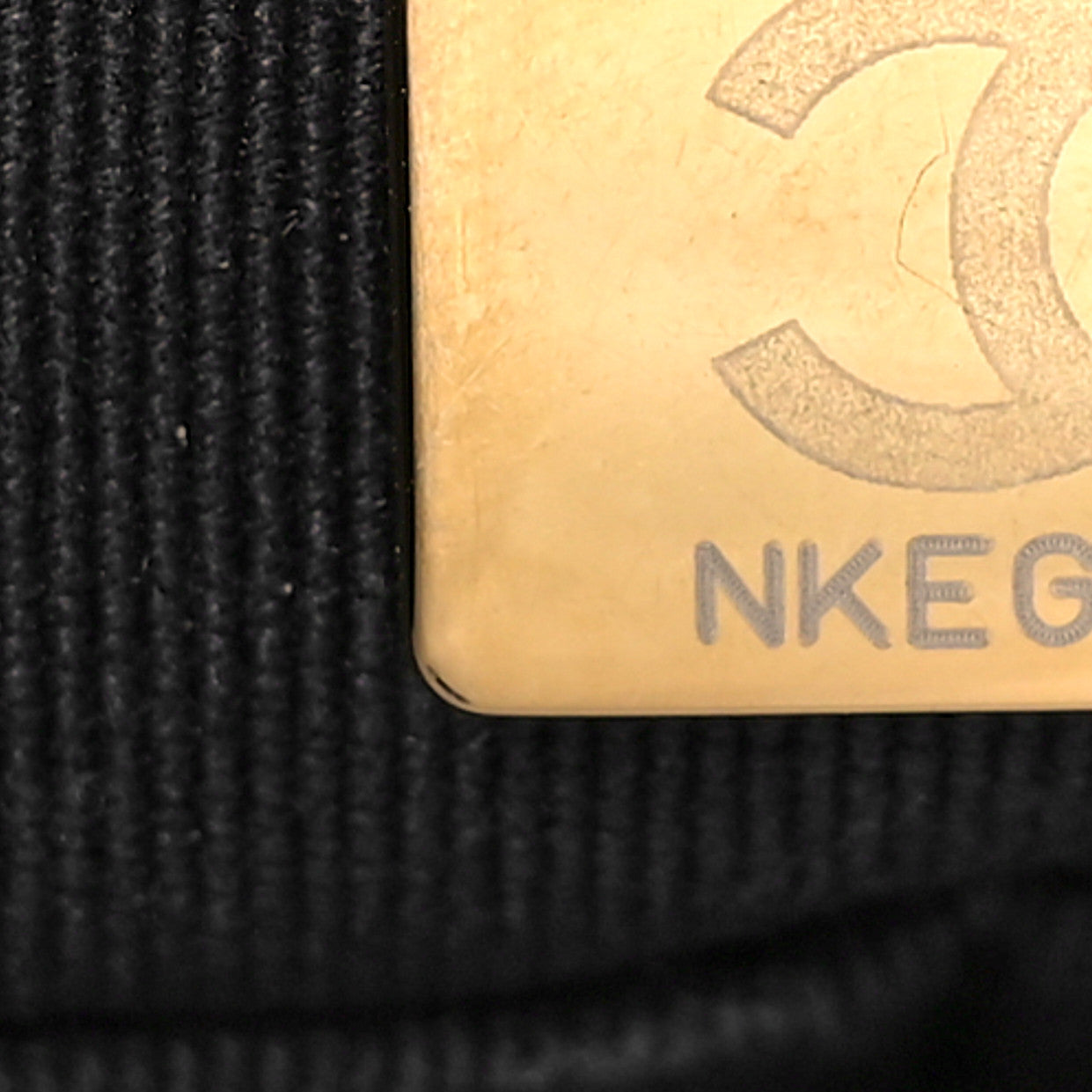 Calfskin Quilted Chain Lines Shopping Tote Black