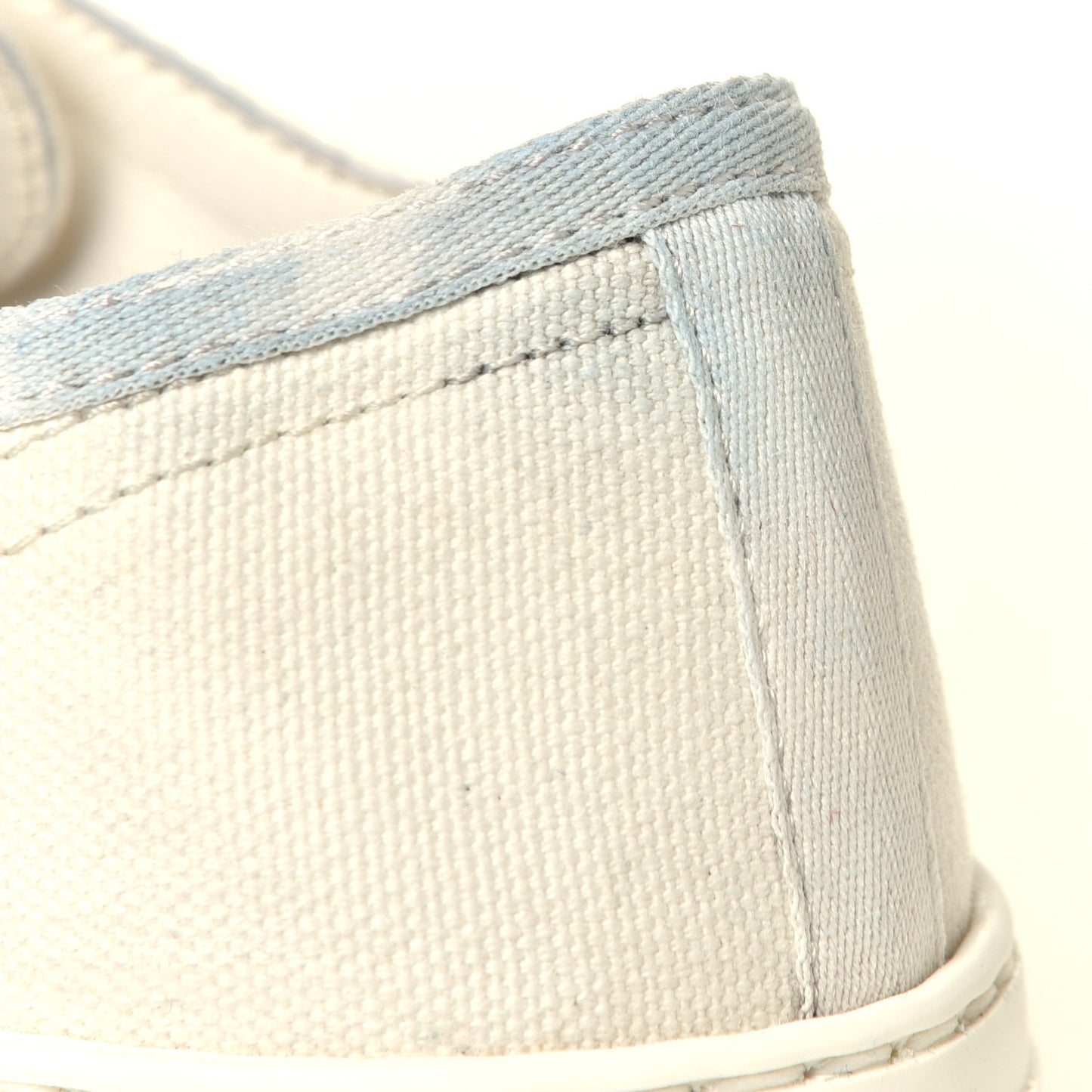 Canvas Walk'N'Dior Low Top Sneakers 38.5 Milk