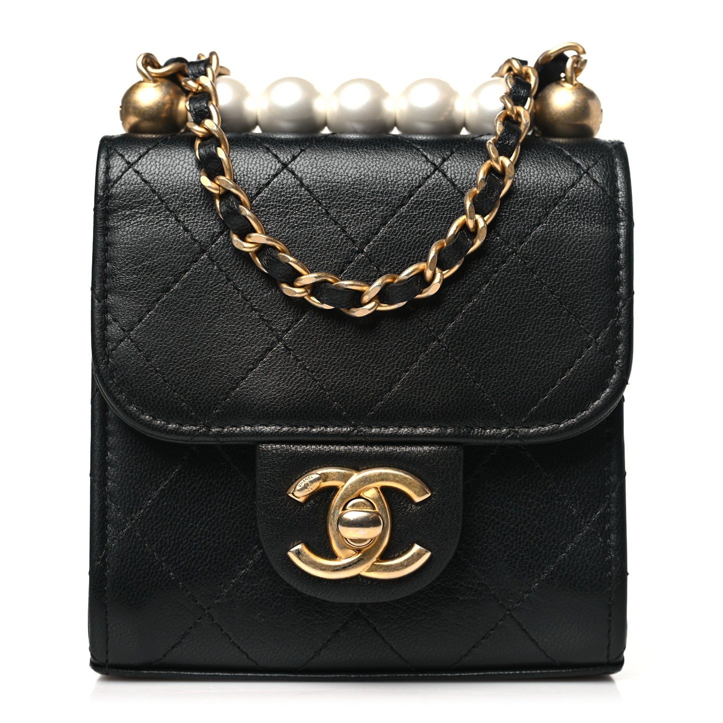 Goatskin Chic Pearls Clutch On Chain Black