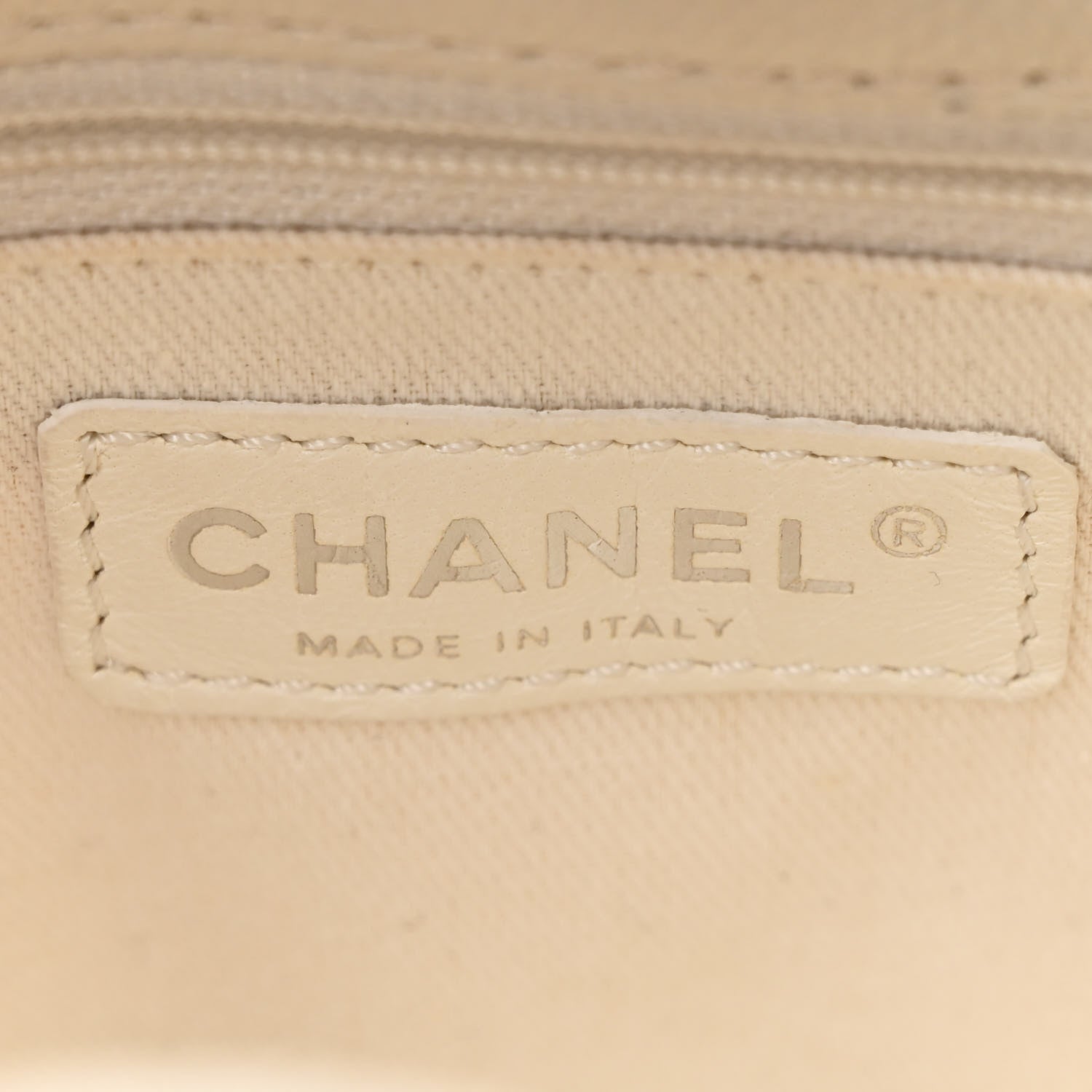 Chanel Caviar Quilted Petit Shopping Tote PST White 6 of 15