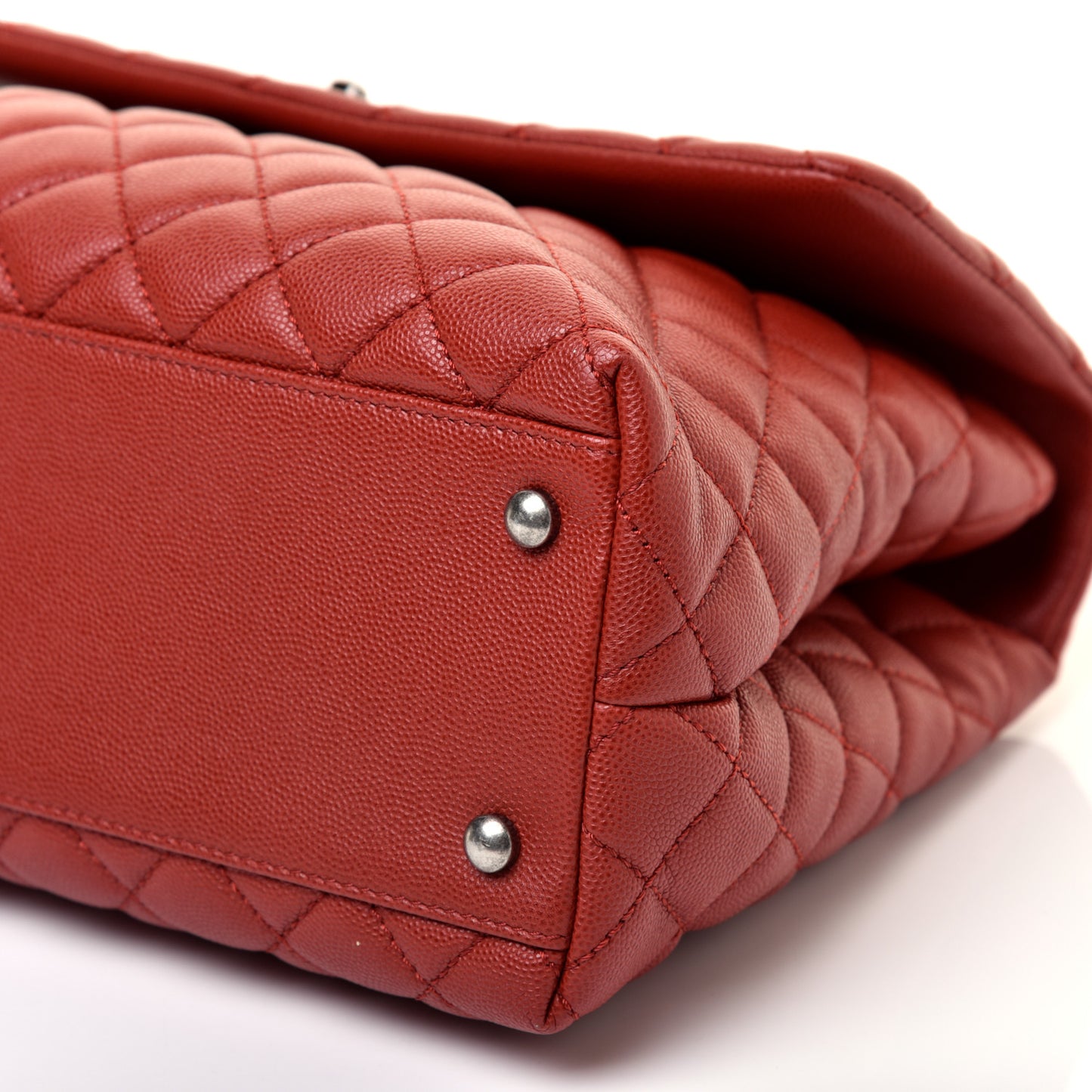 Caviar Quilted Medium Coco Handle Flap Dark Red
