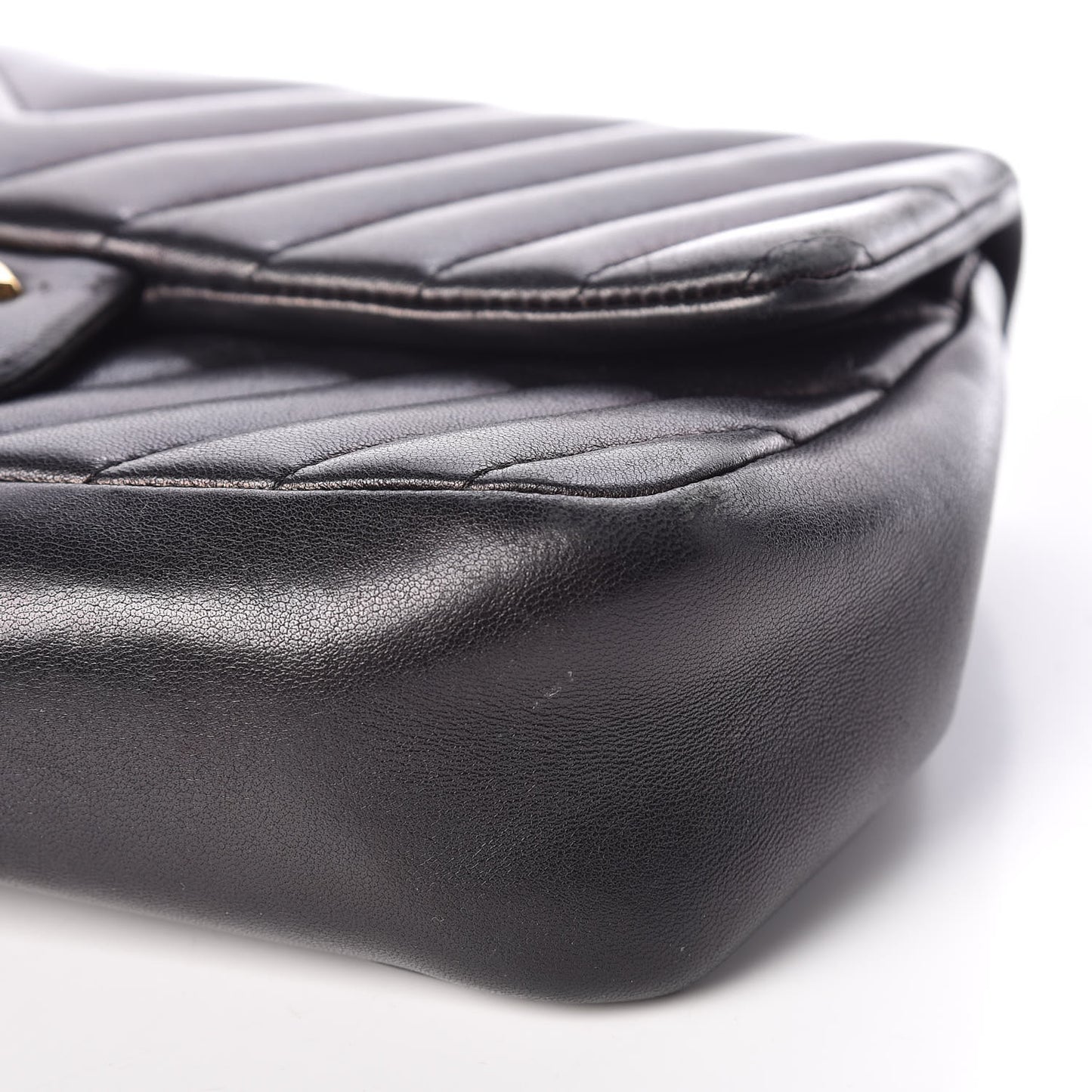 Lambskin Chevron Quilted Small Single Flap Black