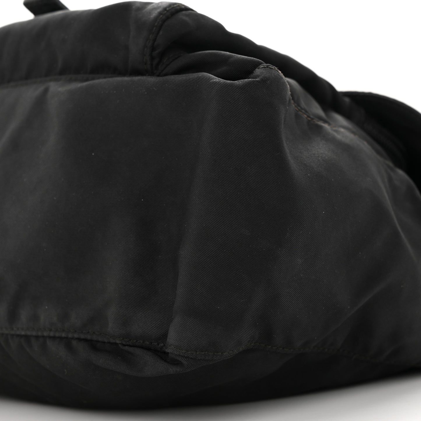 Nylon Vela Messenger Black