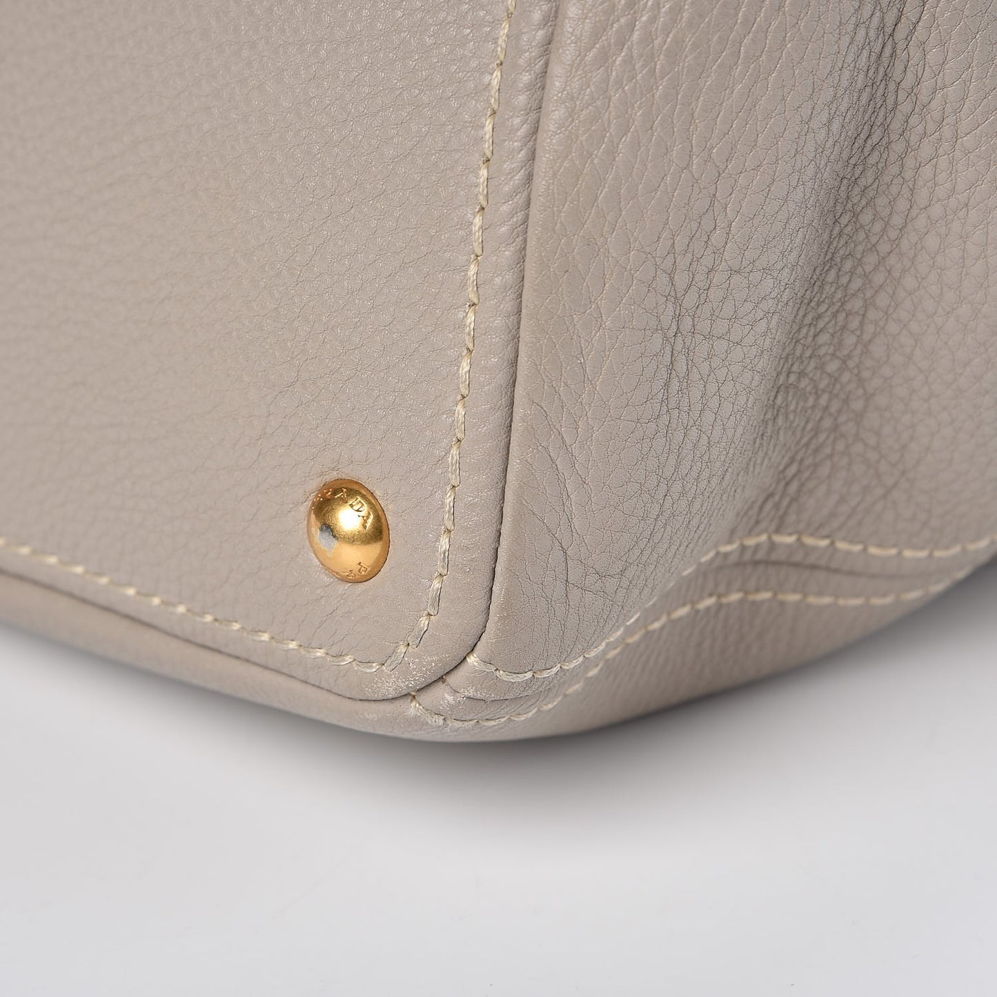 Vitello Daino Tote Pomice