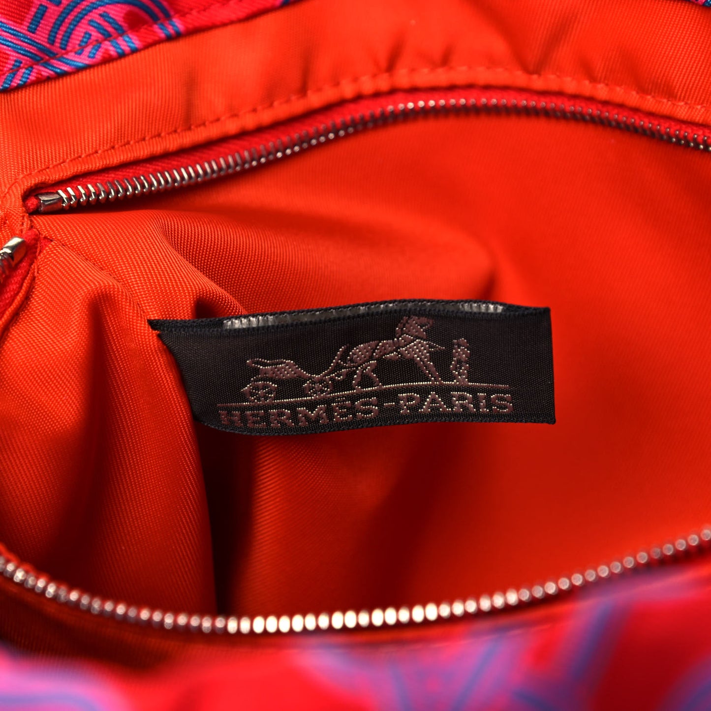Silk Barenia Noeud Marin Fourbi 25 MM Pouch Rouge de Coeur Fauve