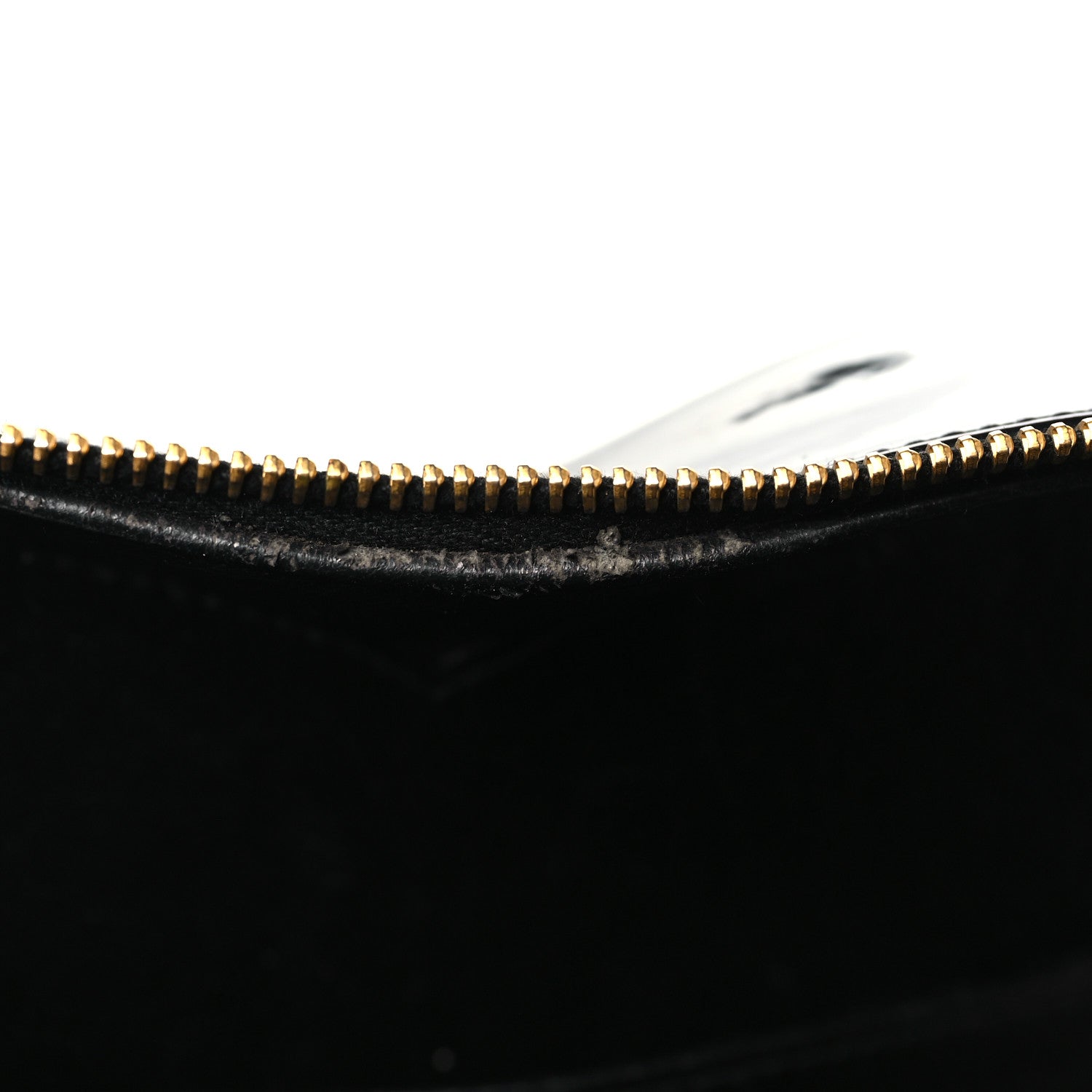 Chanel Patent Quilted CC Barbie Heart Vanity Case Black 11 of 13