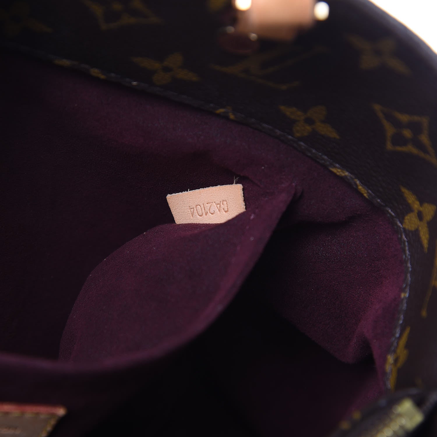 Louis Vuitton Monogram Montaigne MM 7 of 14