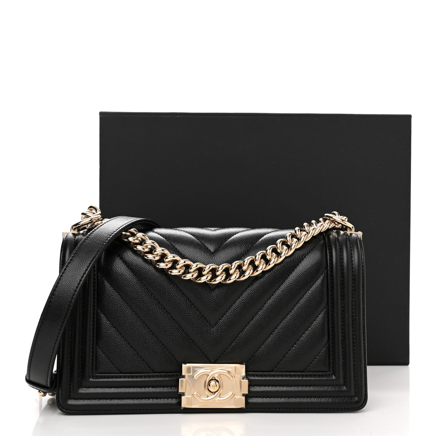 Caviar Chevron Quilted Medium Boy Flap Black