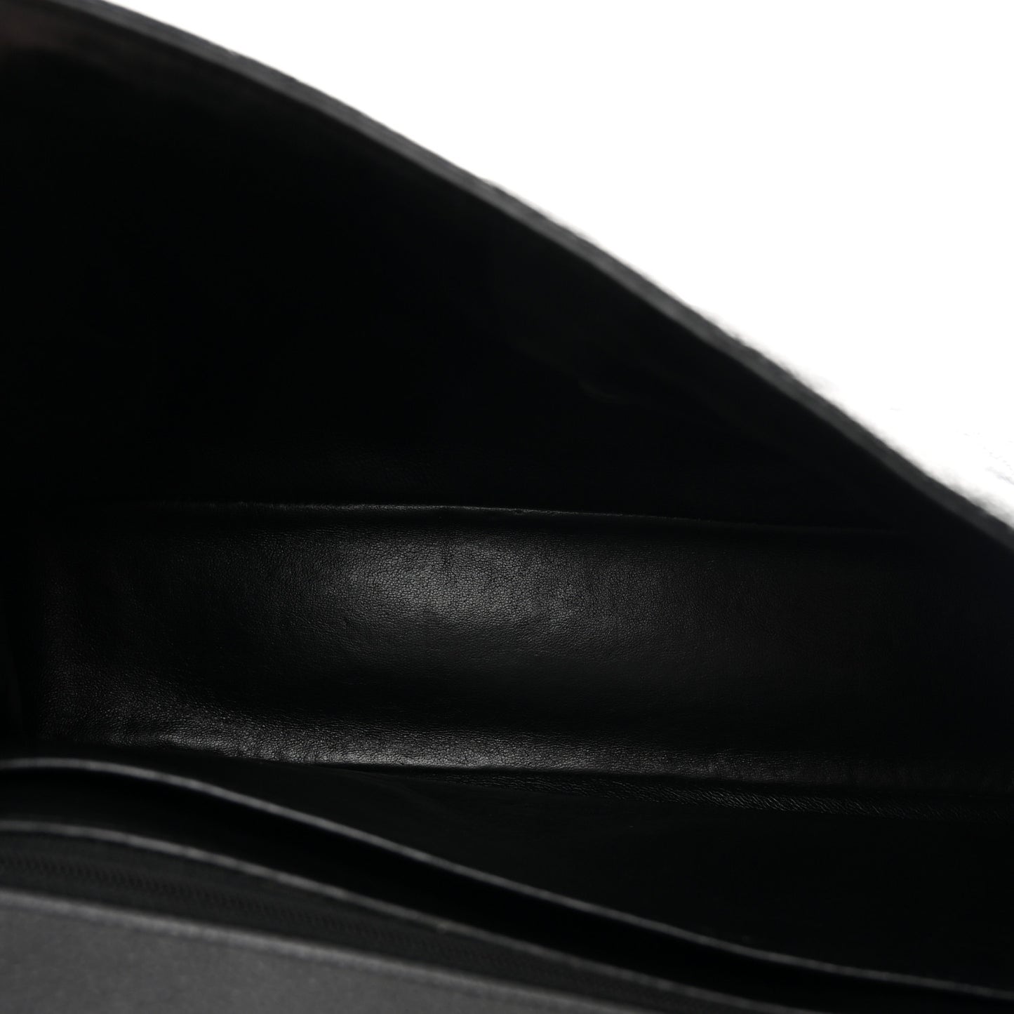 Caviar Maxi Single Flap Black