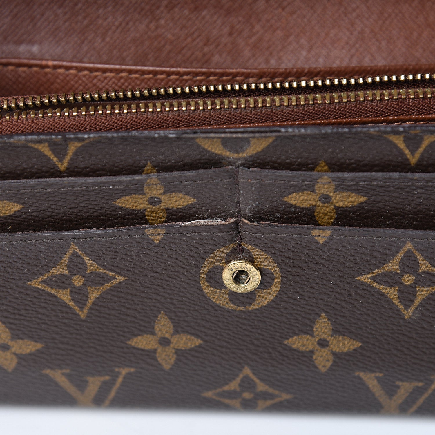 Louis Vuitton Monogram Sarah Wallet 9 of 21